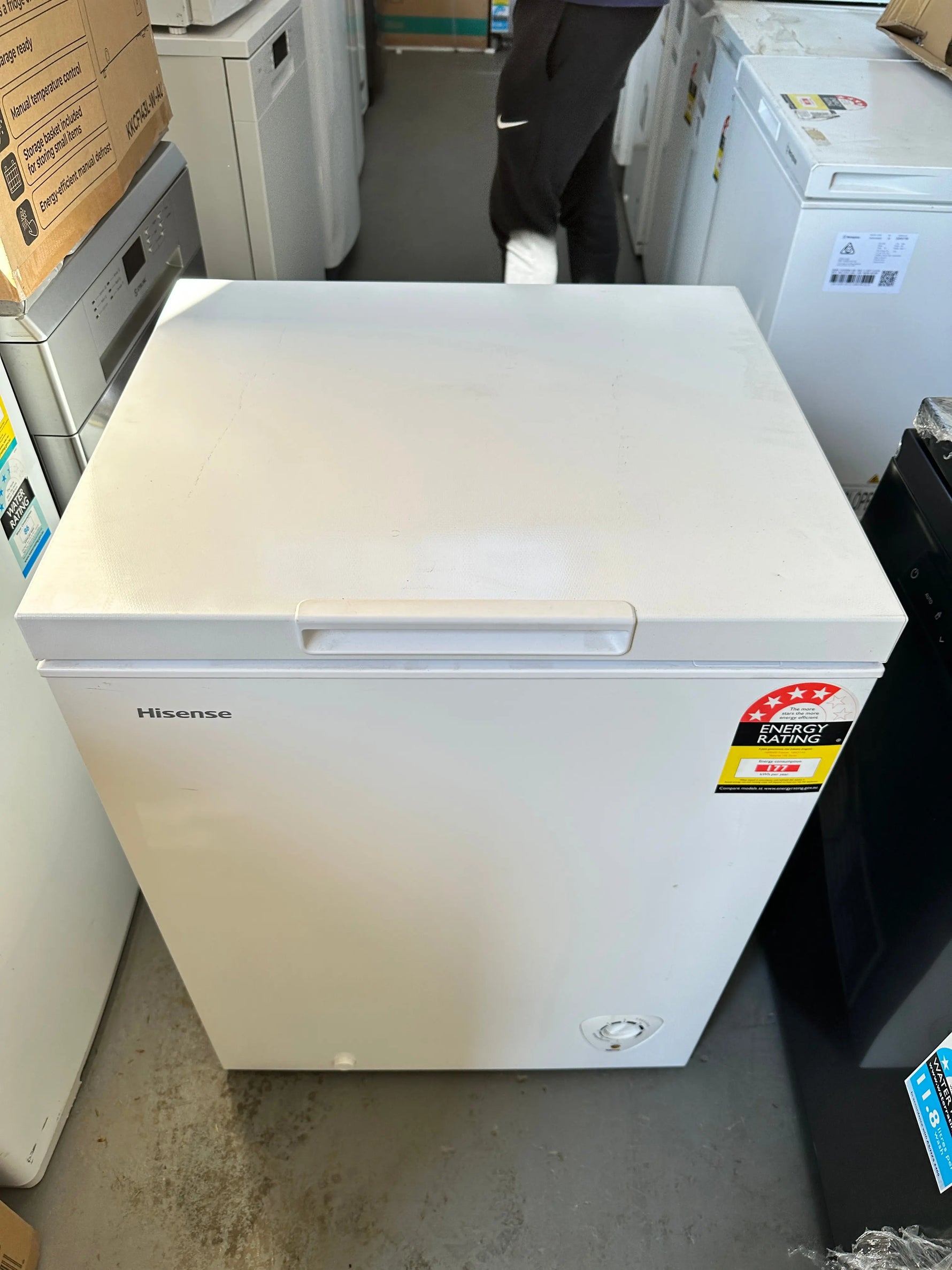 Hisense 145 litres hybrid chest freezer(3 months warranty) refurbished | Lucky white goods