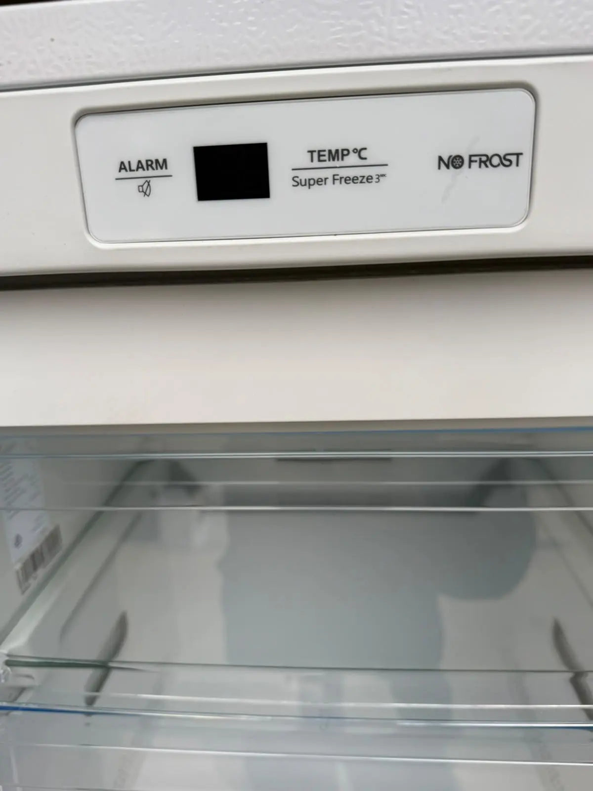 Hisense 155L Upright Freezer – Factory Second | MELBOURNE