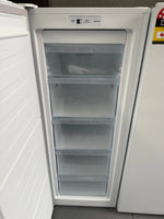 Hisense 155L Vertical Freezer – Factory Seconds | HRVF155 | MELBOURNE