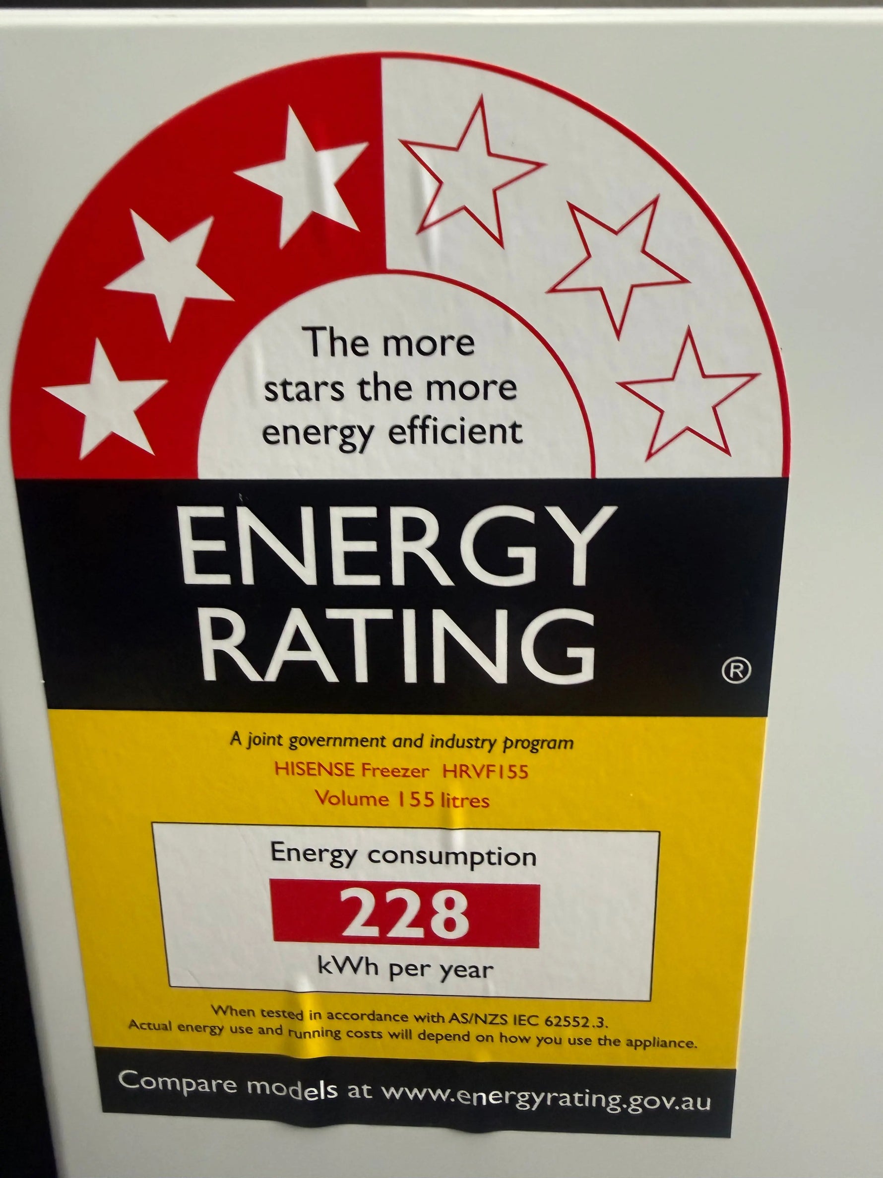 Hisense 155L Vertical Freezer – Factory Seconds | HRVF155 | MELBOURNE