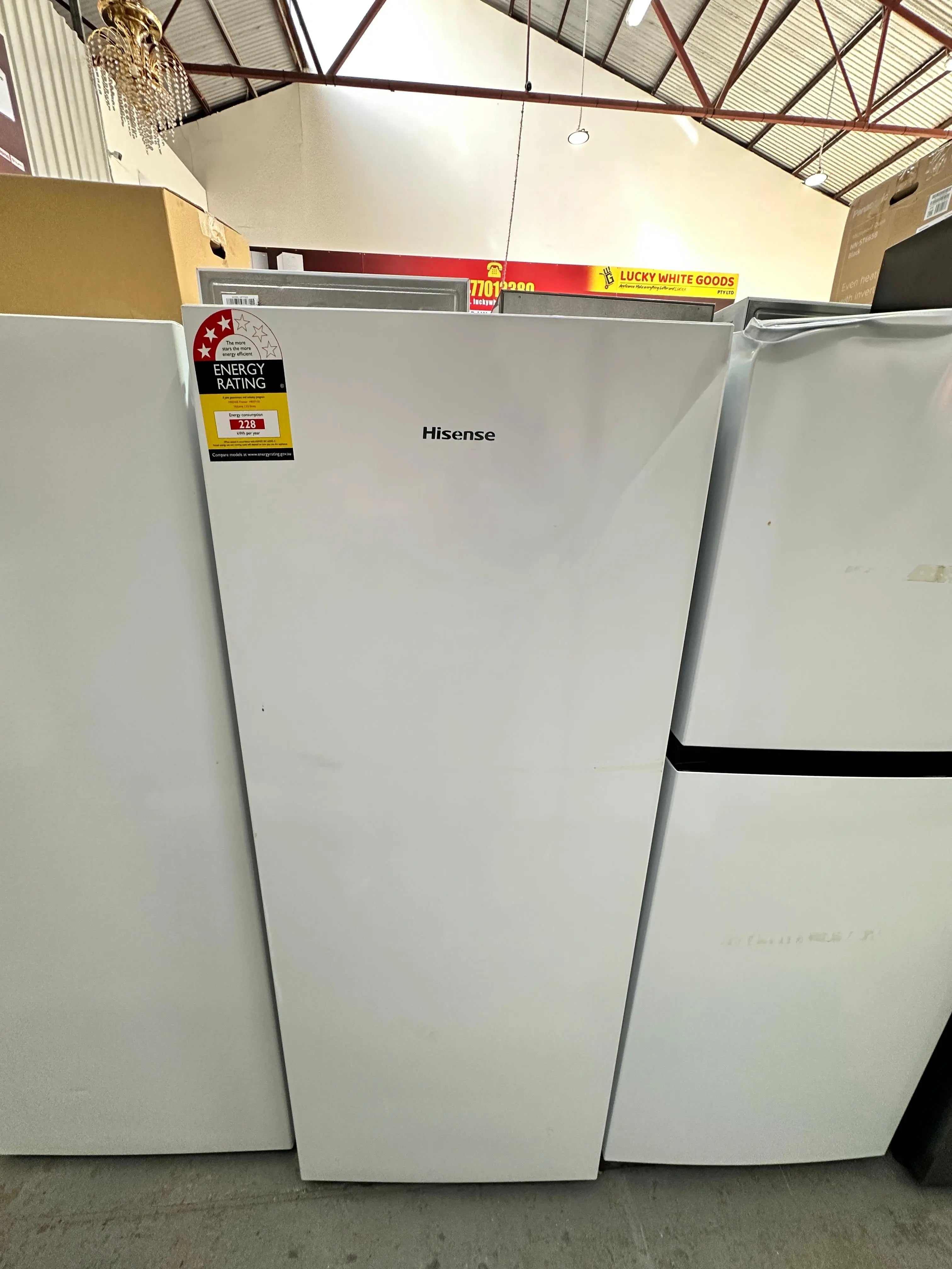 Hisense 155L Vertical Freezer – Near New | ADELAIDE