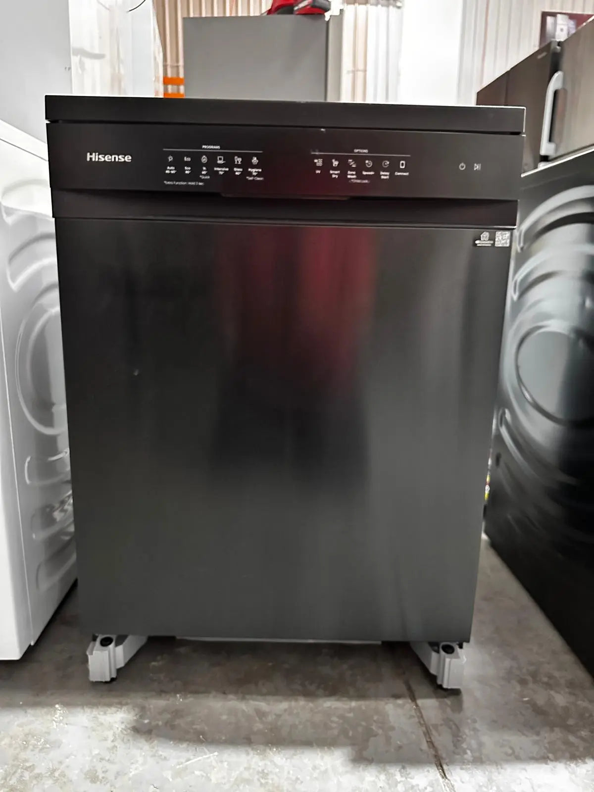 Hisense 16 Place Settings Dishwasher – Refurbished | ADELAIDE