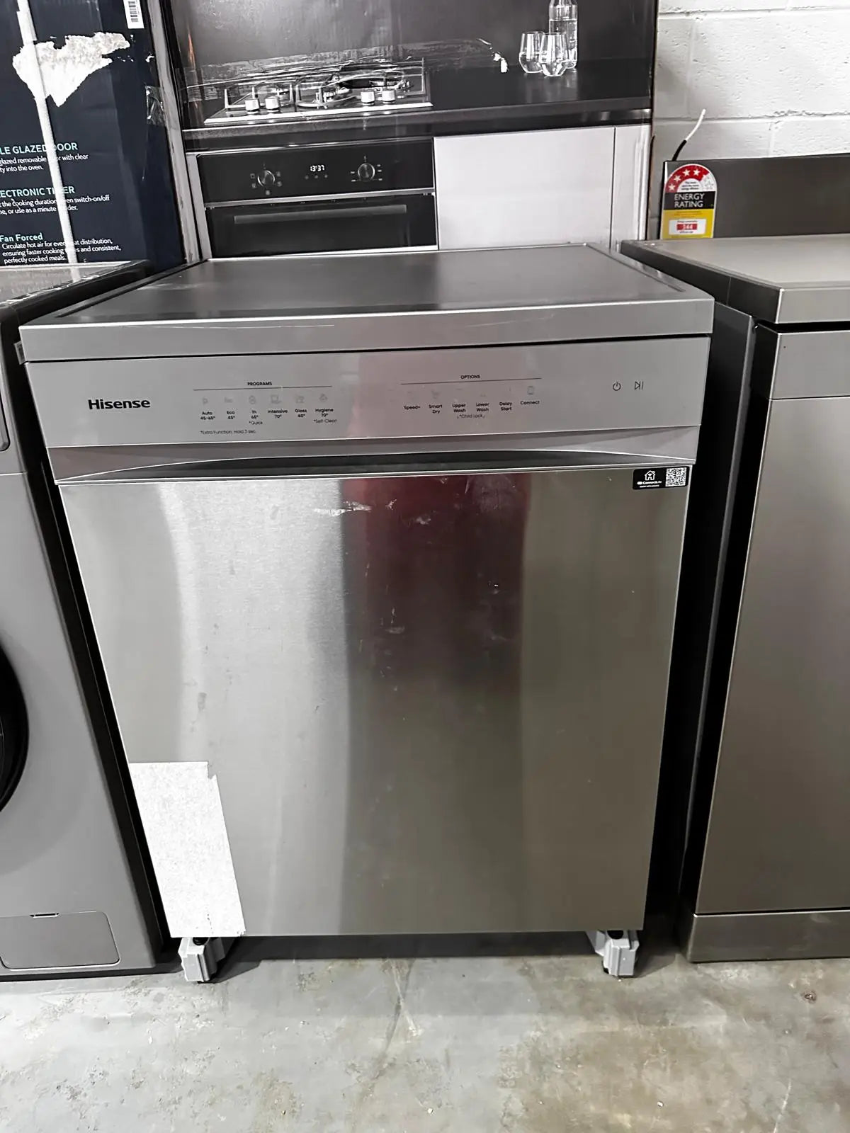 Hisense 16 Place Settings Dishwasher – Refurbished | ADELAIDE