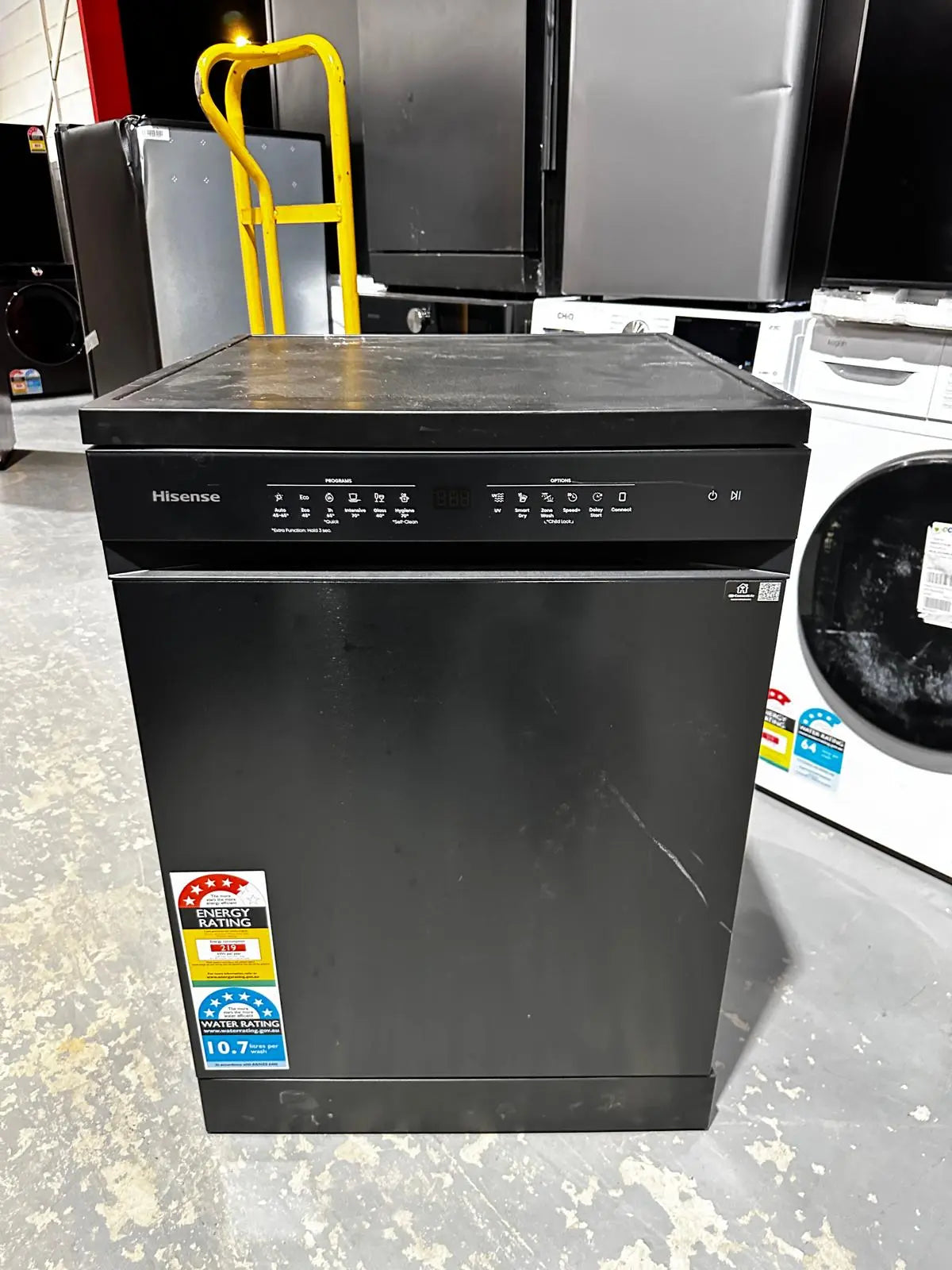 Hisense 16 Place Settings Dishwasher – Refurbished | ADELAIDE