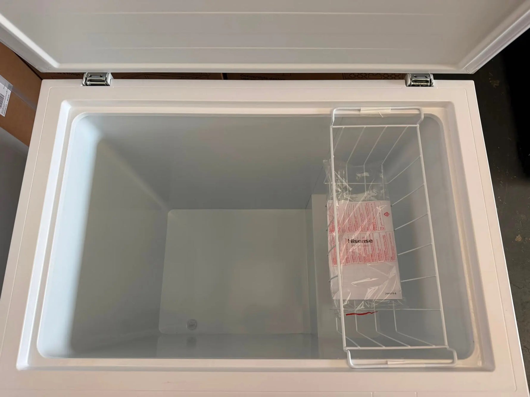Hisense 200L Chest Freezer – Factory Seconds