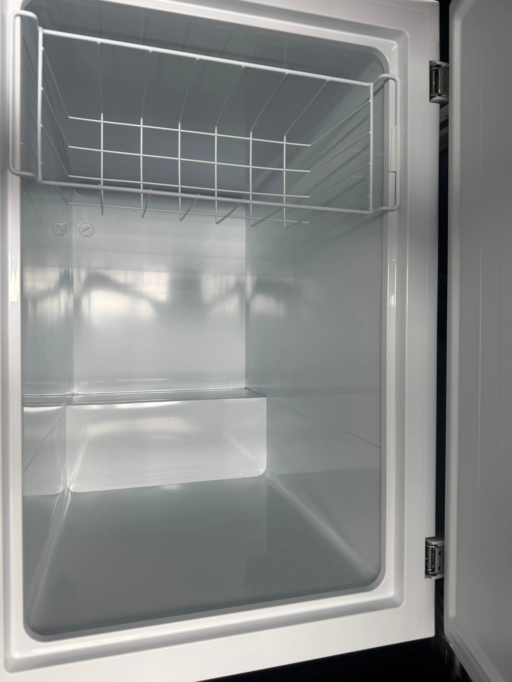 Hisense 201L Chest Freezer – Factory Seconds | MELBOURNE
