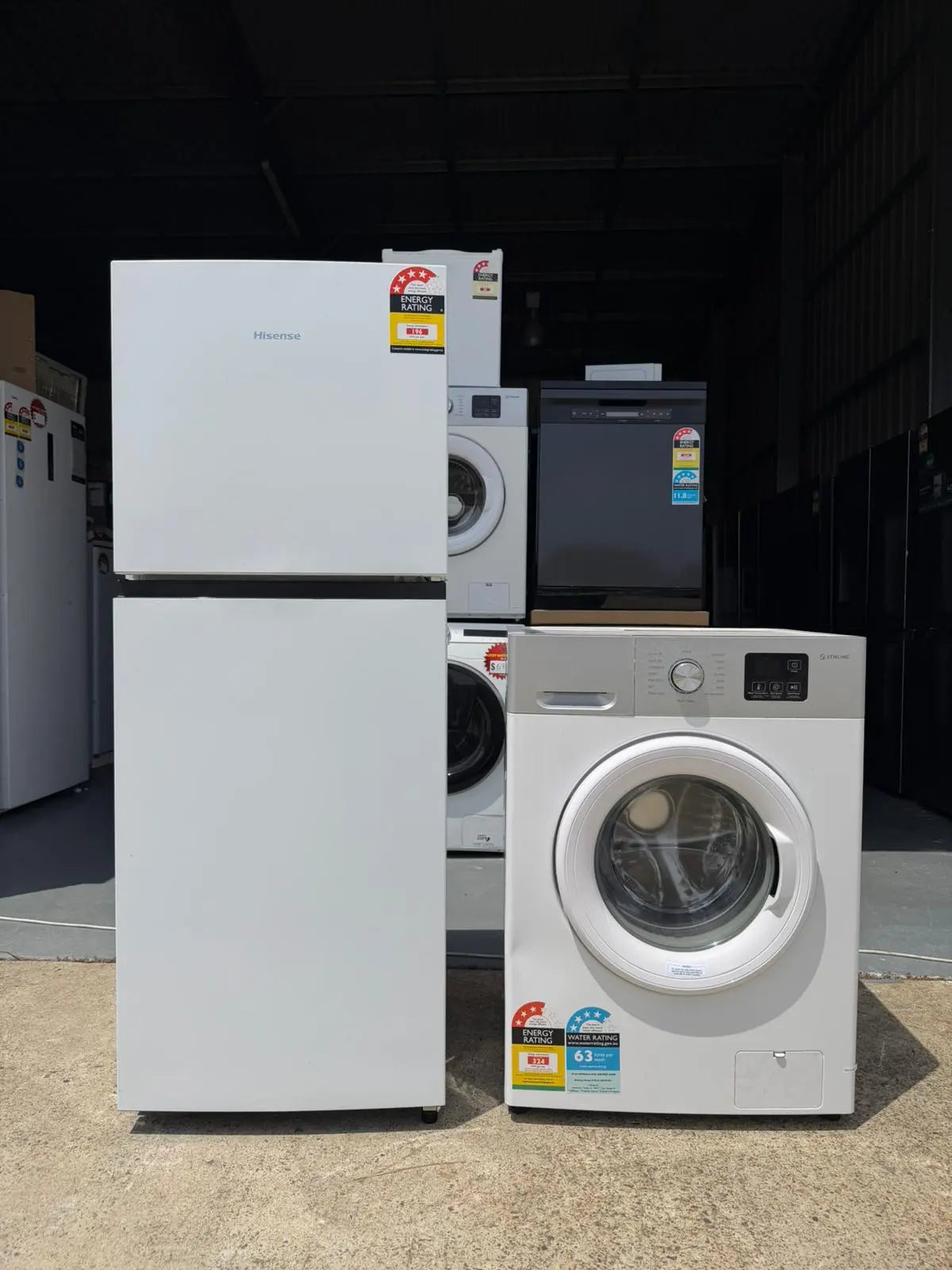Hisense 205L Fridge & Stirling 8kg Washing Machine Combo – Refurbished | BRISBANE