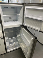 Hisense 205L Fridge freezer and Lg 7 kgs washing machine | ALEXANDRIA