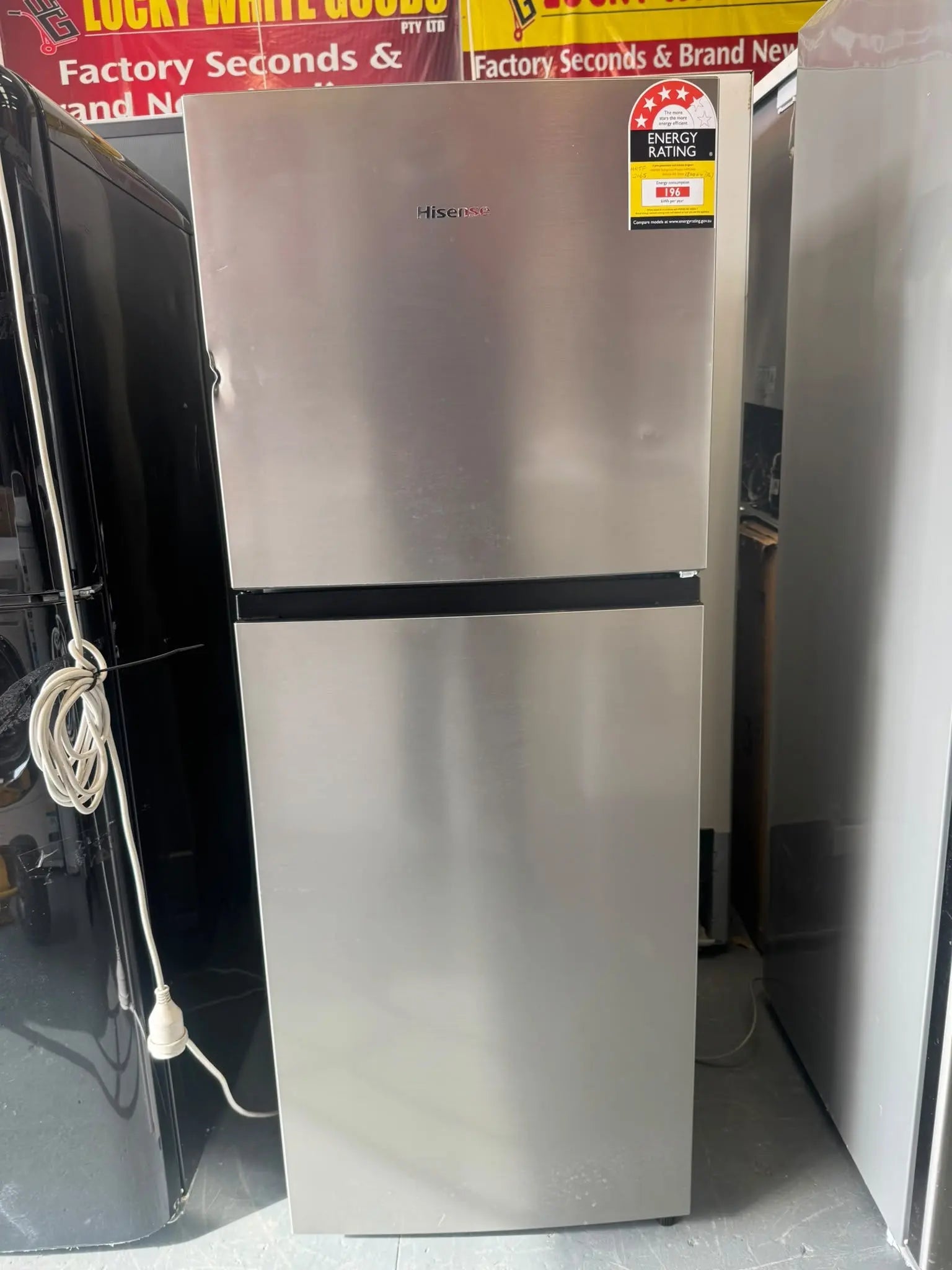 Hisense 205L Top Mount Fridge Freezer – Refurbished | SYDNEY