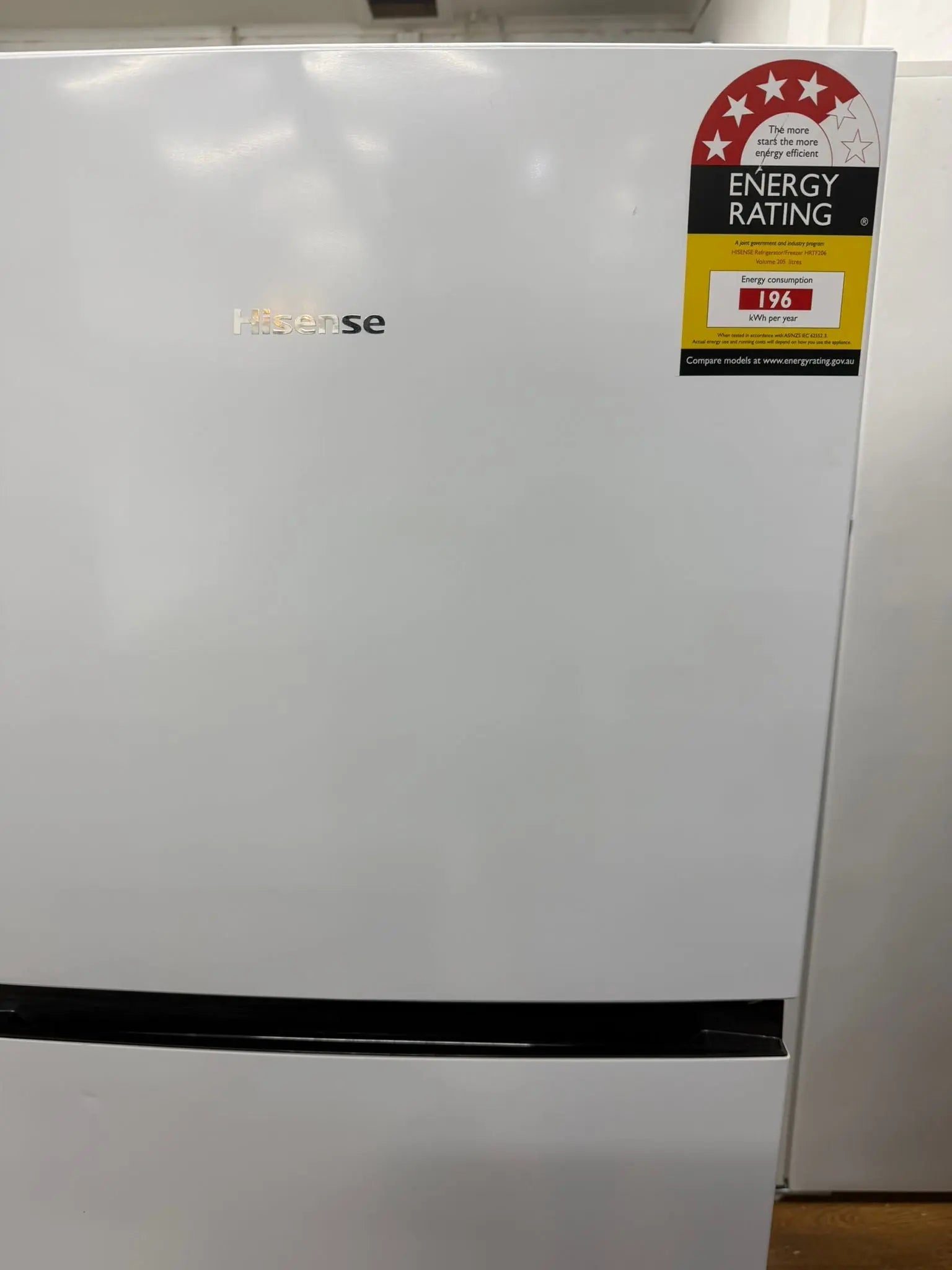 Hisense 205L Top Mount Fridge Freezer (Refurbished) – HRTF206S | RESERVOIR
