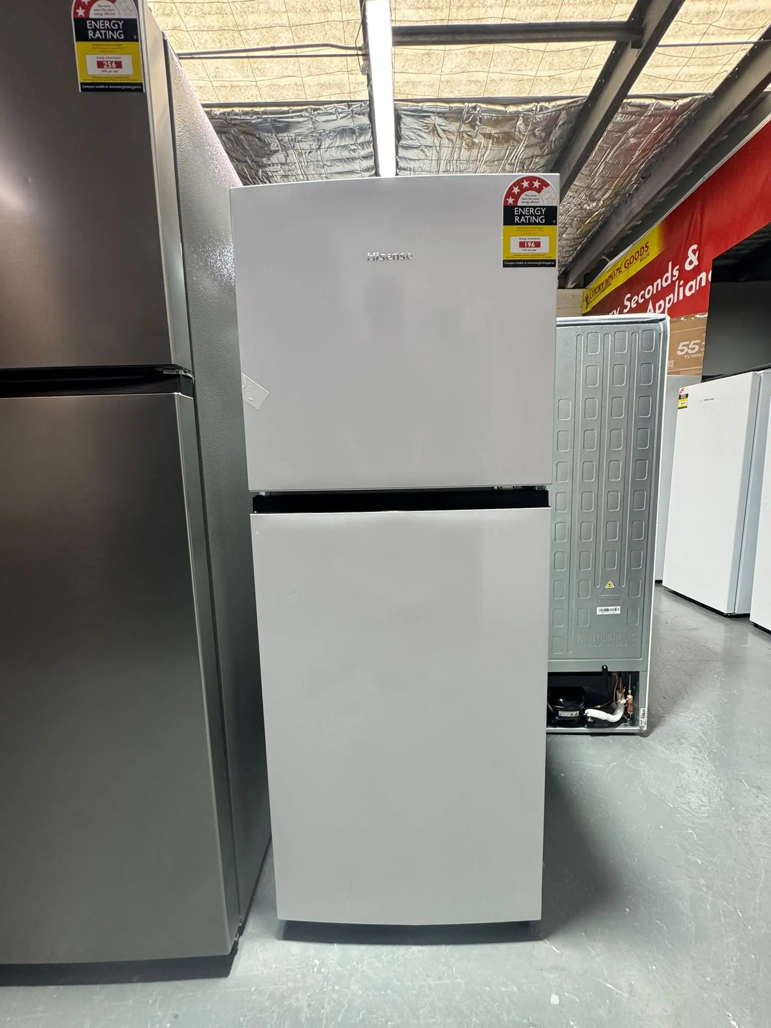 Hisense 205L Top Mount Refrigerator – Factory Second | SYDNEY