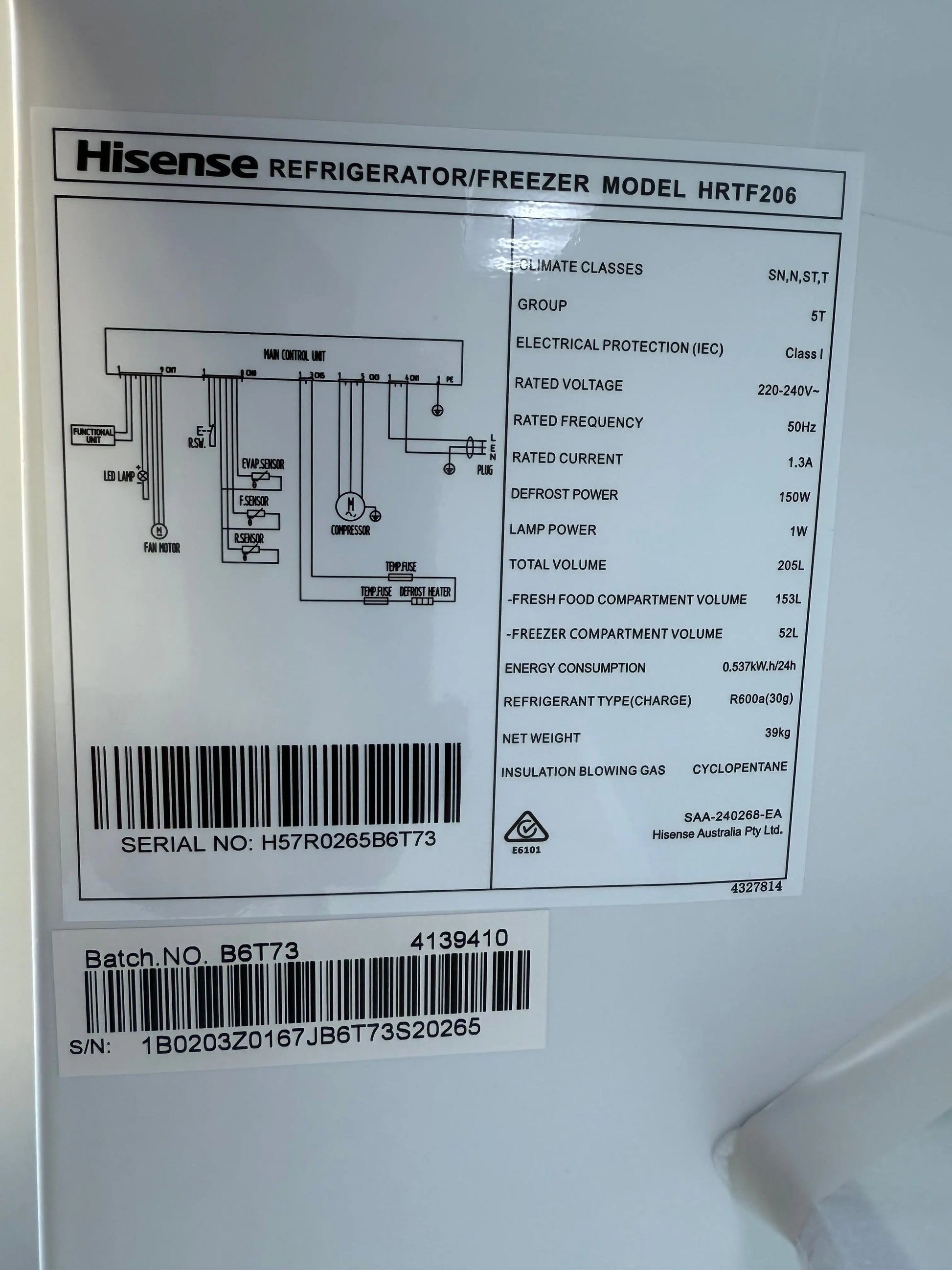 Hisense 206 L Top-Mount Fridge + 8.5 kg Front Load Washer – Factory Seconds | MELBOURNE