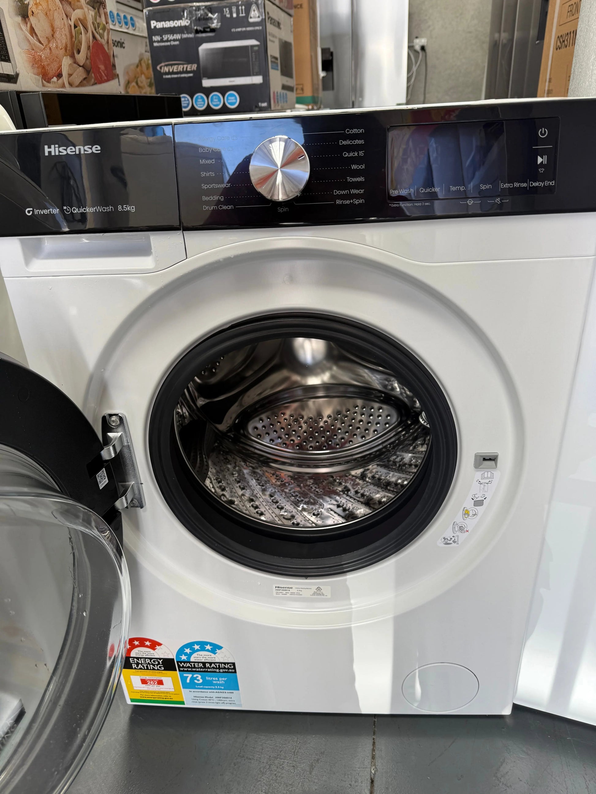 Hisense 206 L Top-Mount Fridge + 8.5 kg Front Load Washer – Factory Seconds | MELBOURNE