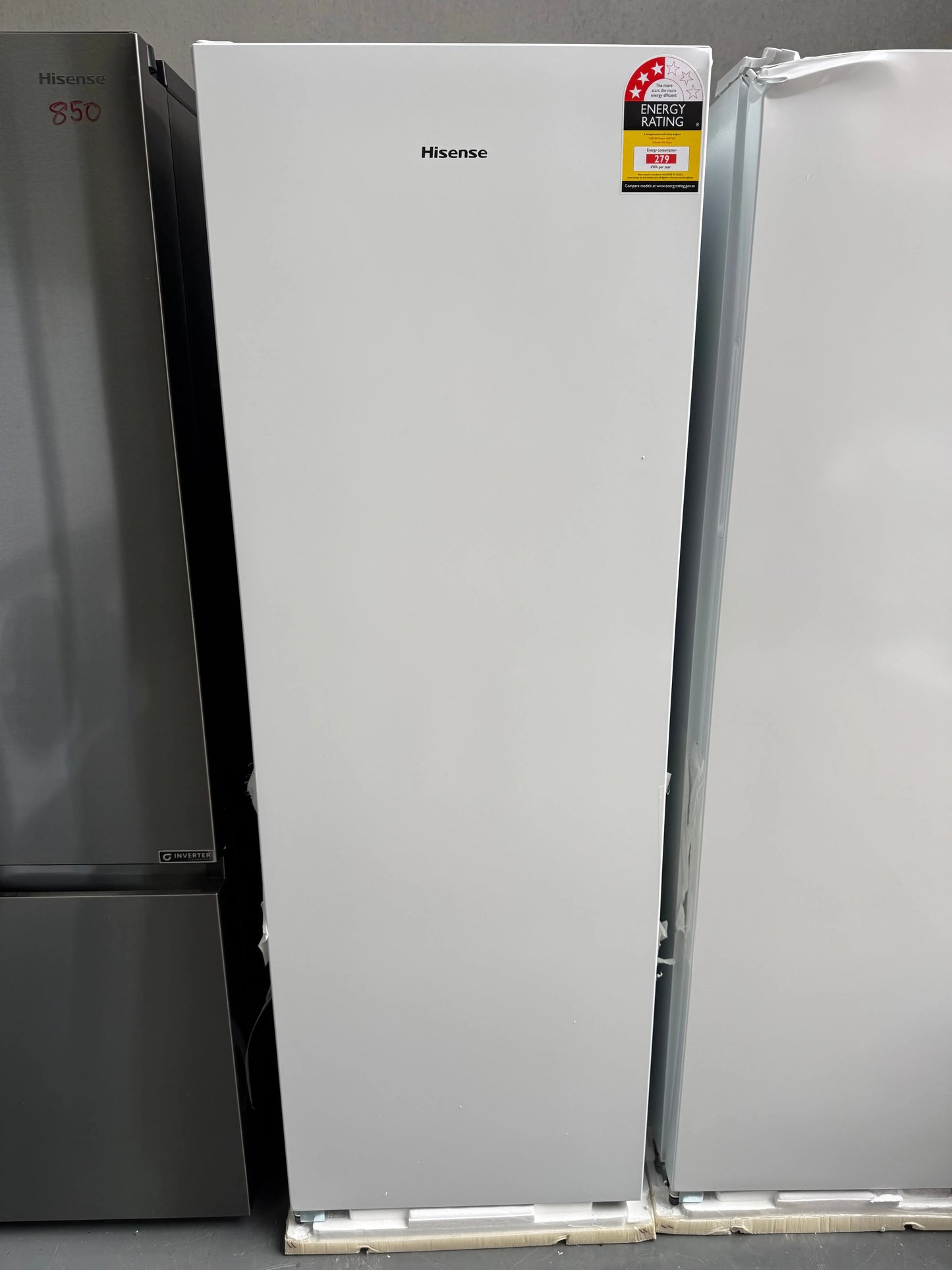 Hisense 240L Upright Freezer – Factory Seconds | HRVF240 | MELBOURNE