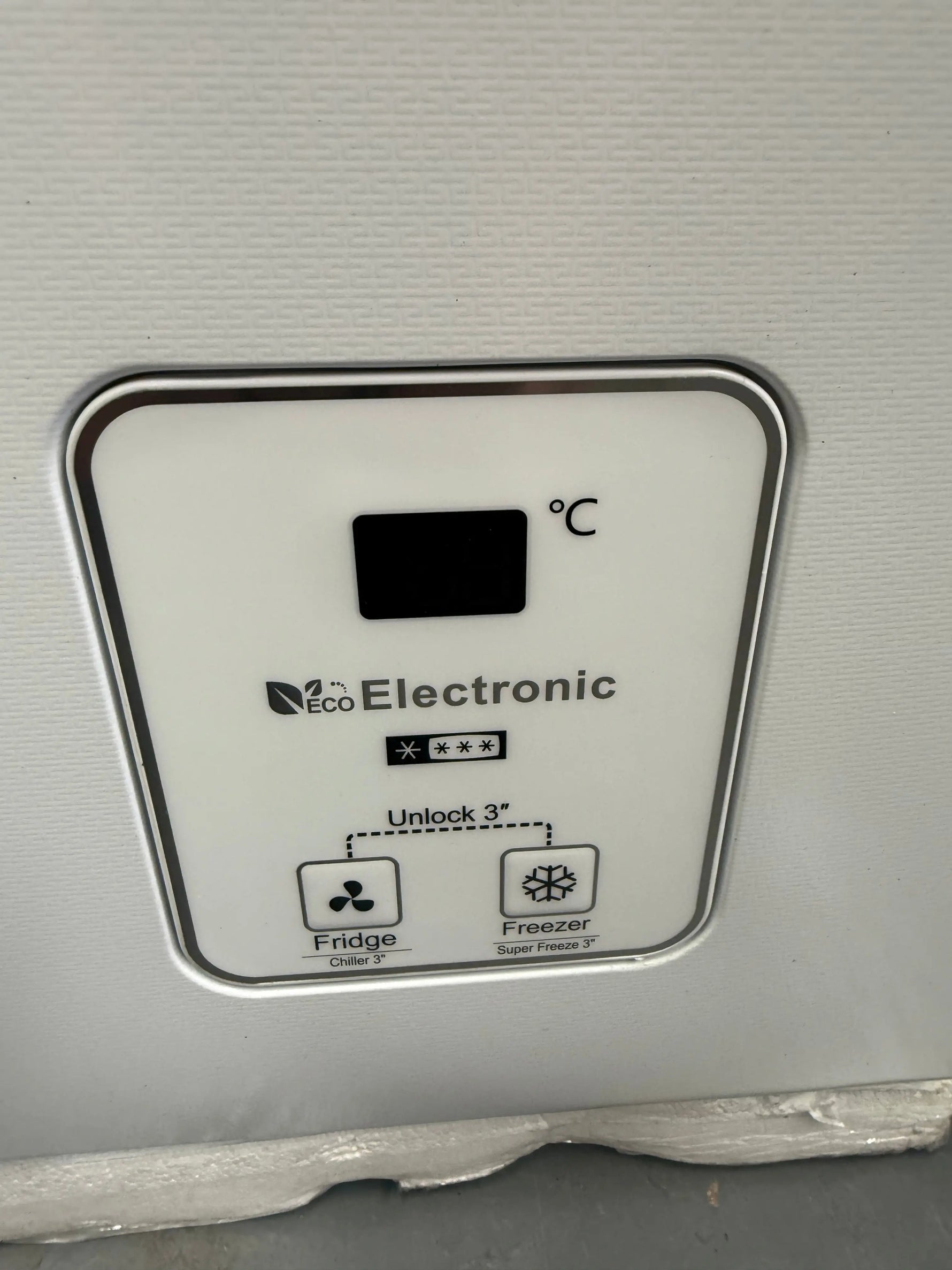 Hisense 301L Bottom Mount Fridge – Factory Seconds | HRCF301 | ADELAIDE