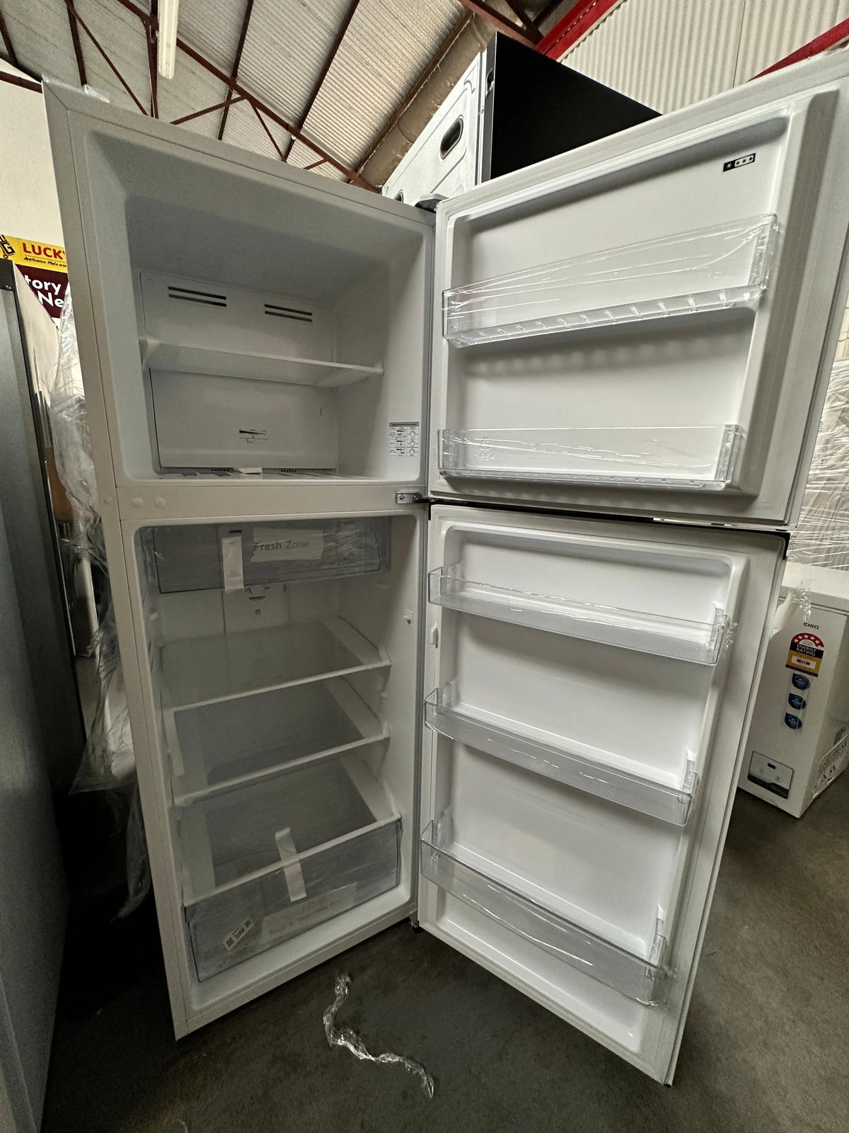 Hisense 326L Top Mount Refrigerator Freezer – Factory Second | ADELAIDE
