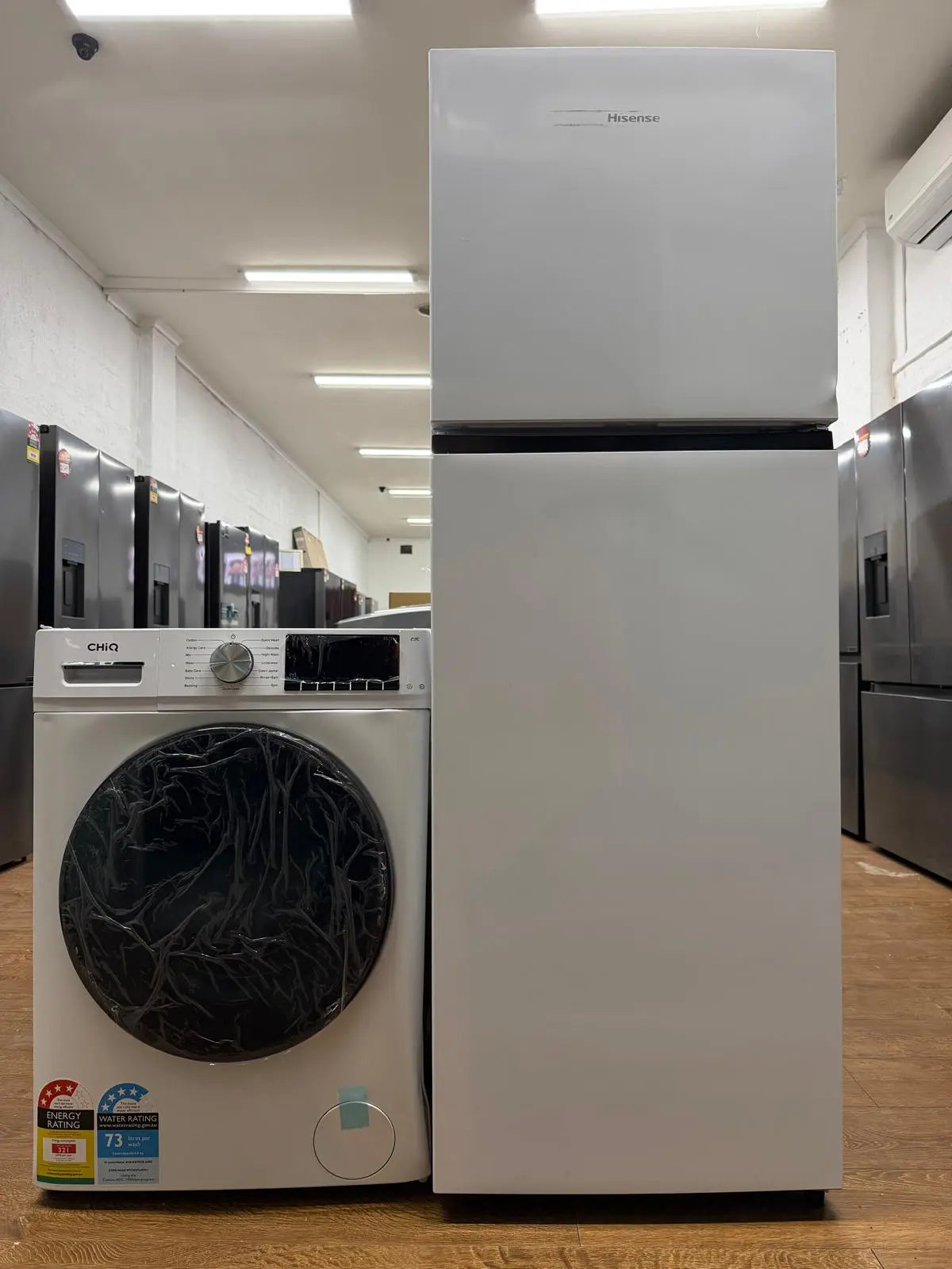 Hisense 326L Top Mount Refrigerator + CHiQ 8.5kg Front Load Washer Combo Package (Factory Seconds) | RESERVOIR