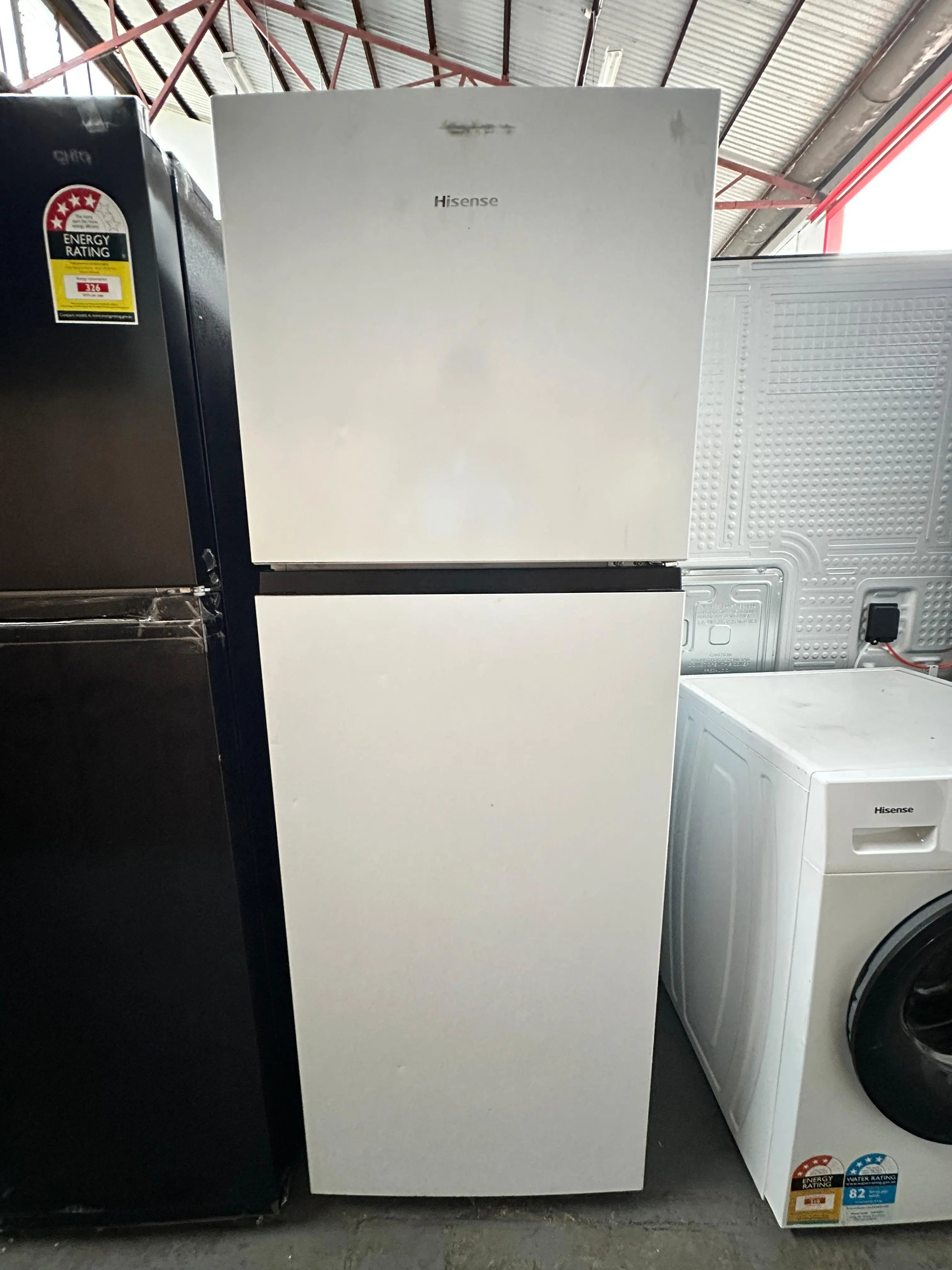 Hisense 326L Top Mount Refrigerator – Refurbished | ADELAIDE