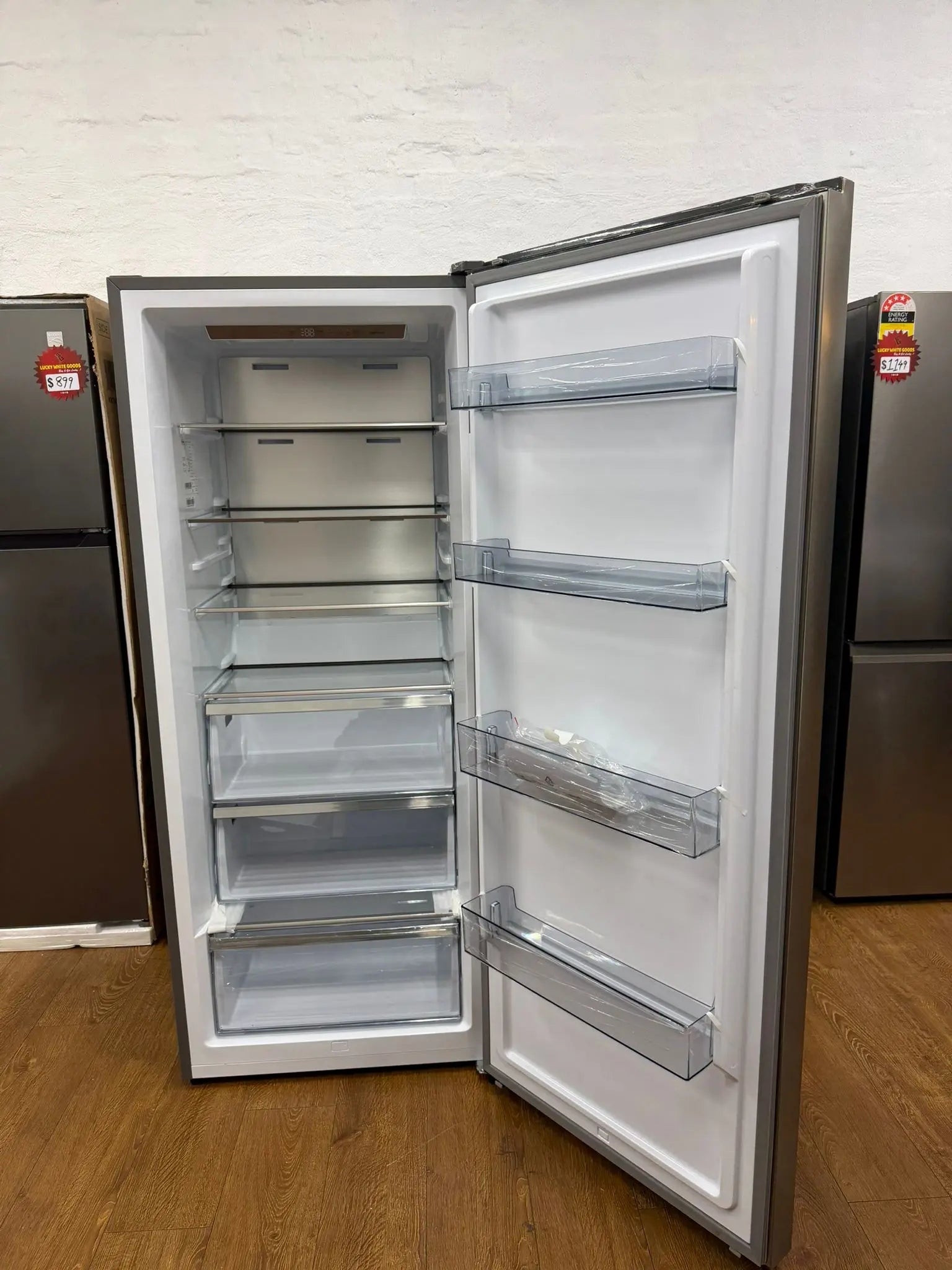 Hisense 384L Single Door Fridge or Freezer HRVF384S – Factory Seconds