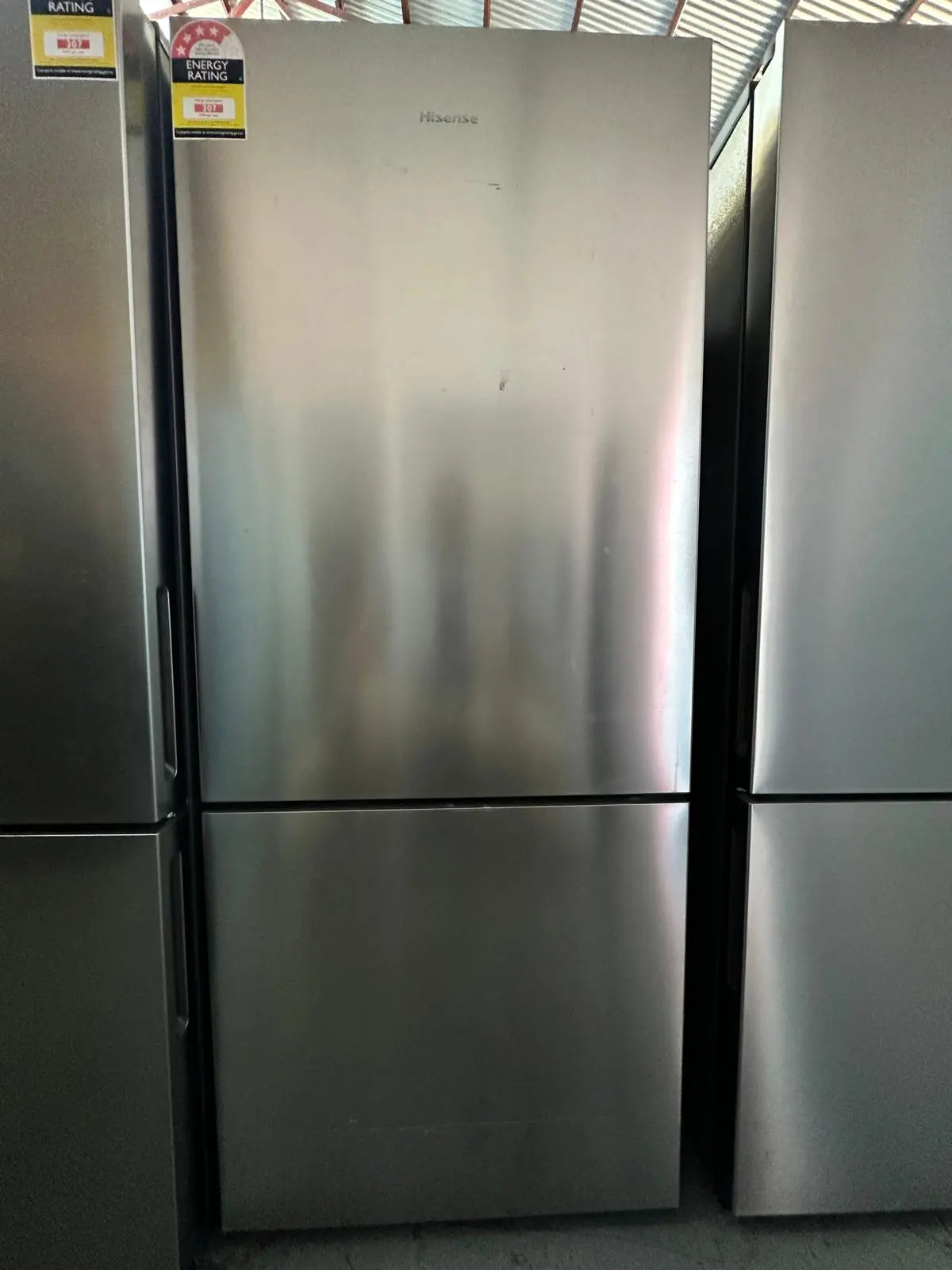 Hisense 417L Bottom Mount Fridge Freezer – Refurbished | ADELAIDE