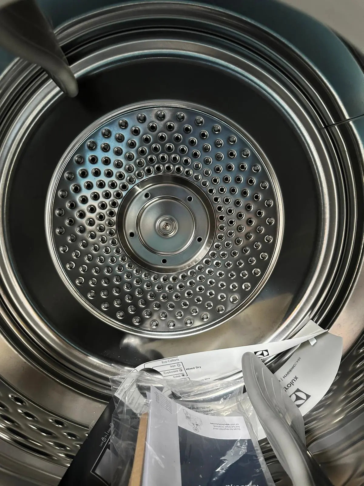 Hisense 417L Bottom Mount Fridge + Kogan 7.5kg Washer + Electrolux 6kg Dryer Combo – Refurbished & Factory Seconds | ADELAIDE