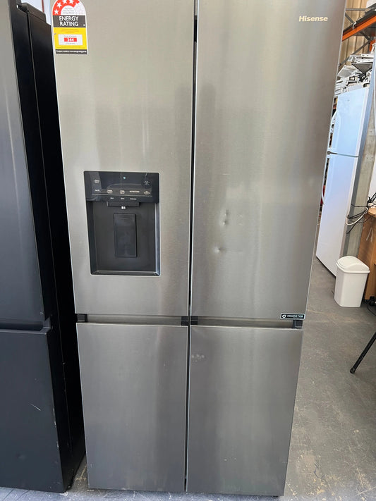 Hisense 483 litres fridge freezer | ADELAIDE