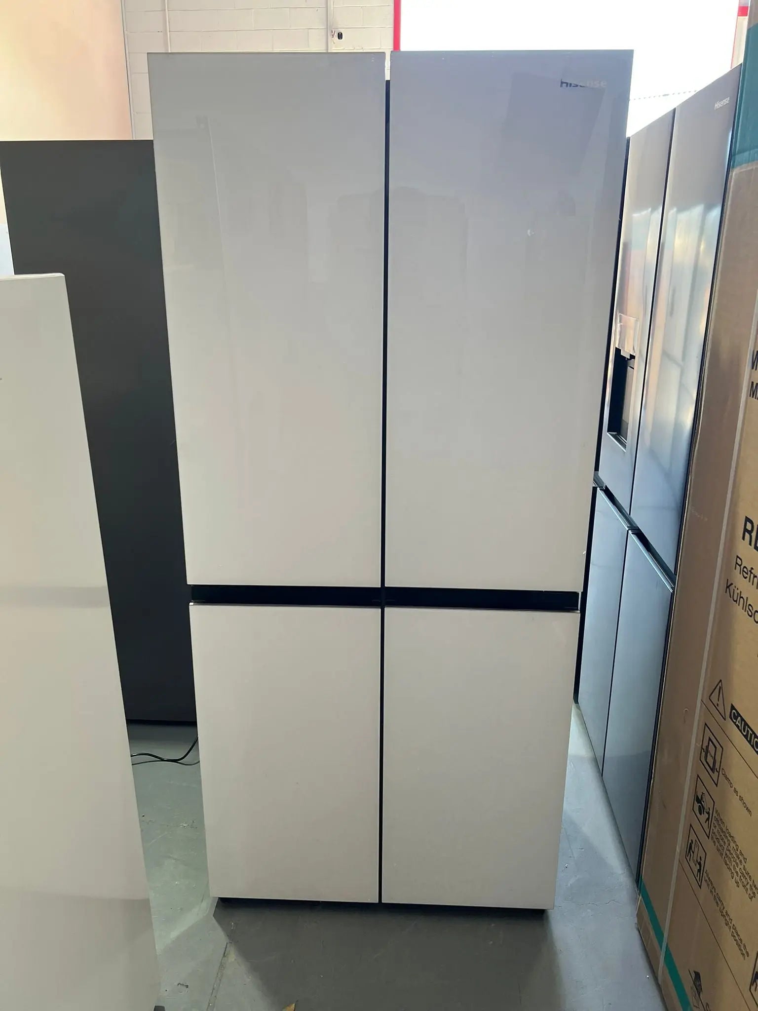 Hisense 483L French Door Fridge Freezer – Refurbished – HRCD483G | ADELAIDE