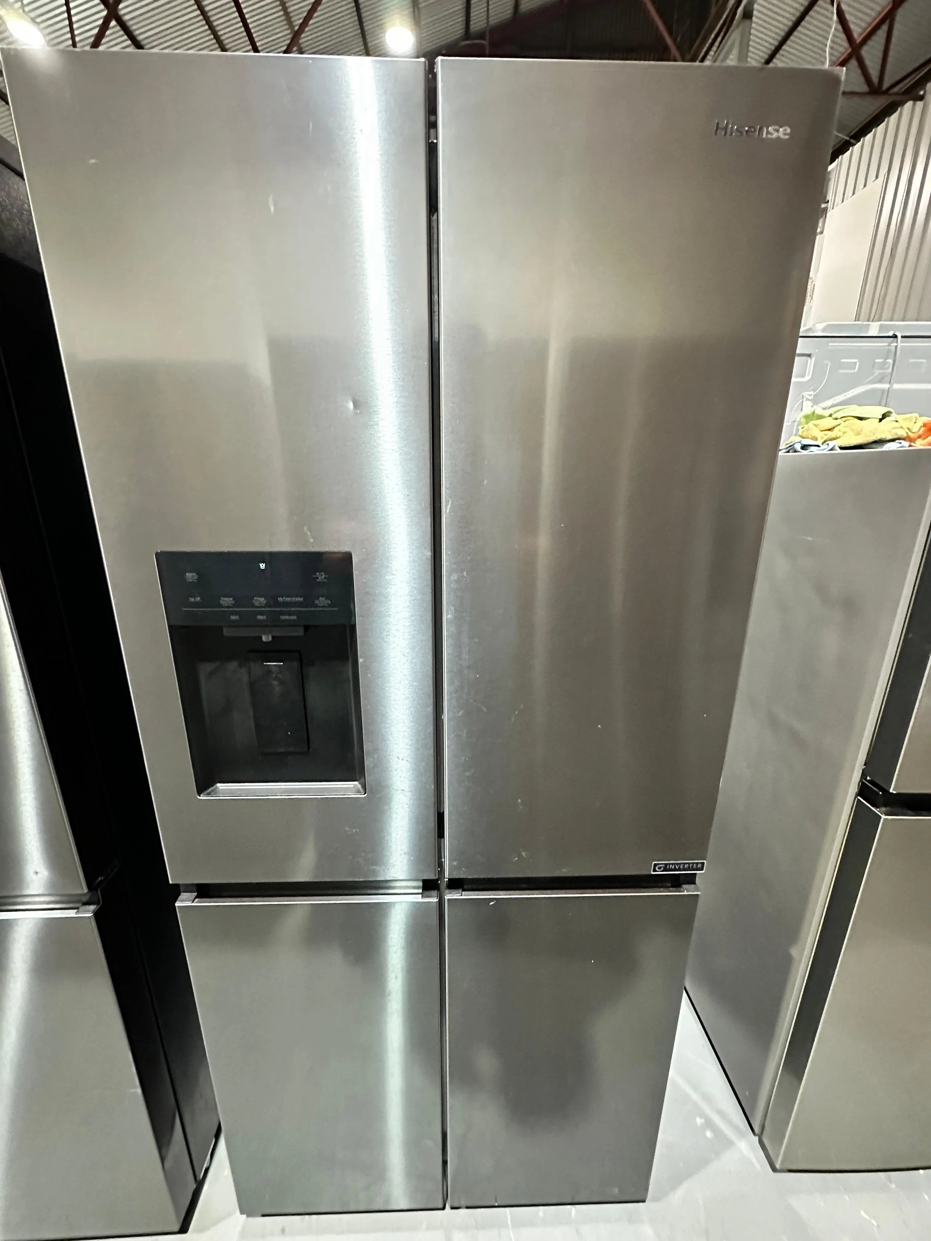 Hisense 483L Quad Door Refrigerator with Water and Ice – Near-New HRCD483TBW | ADELAIDE