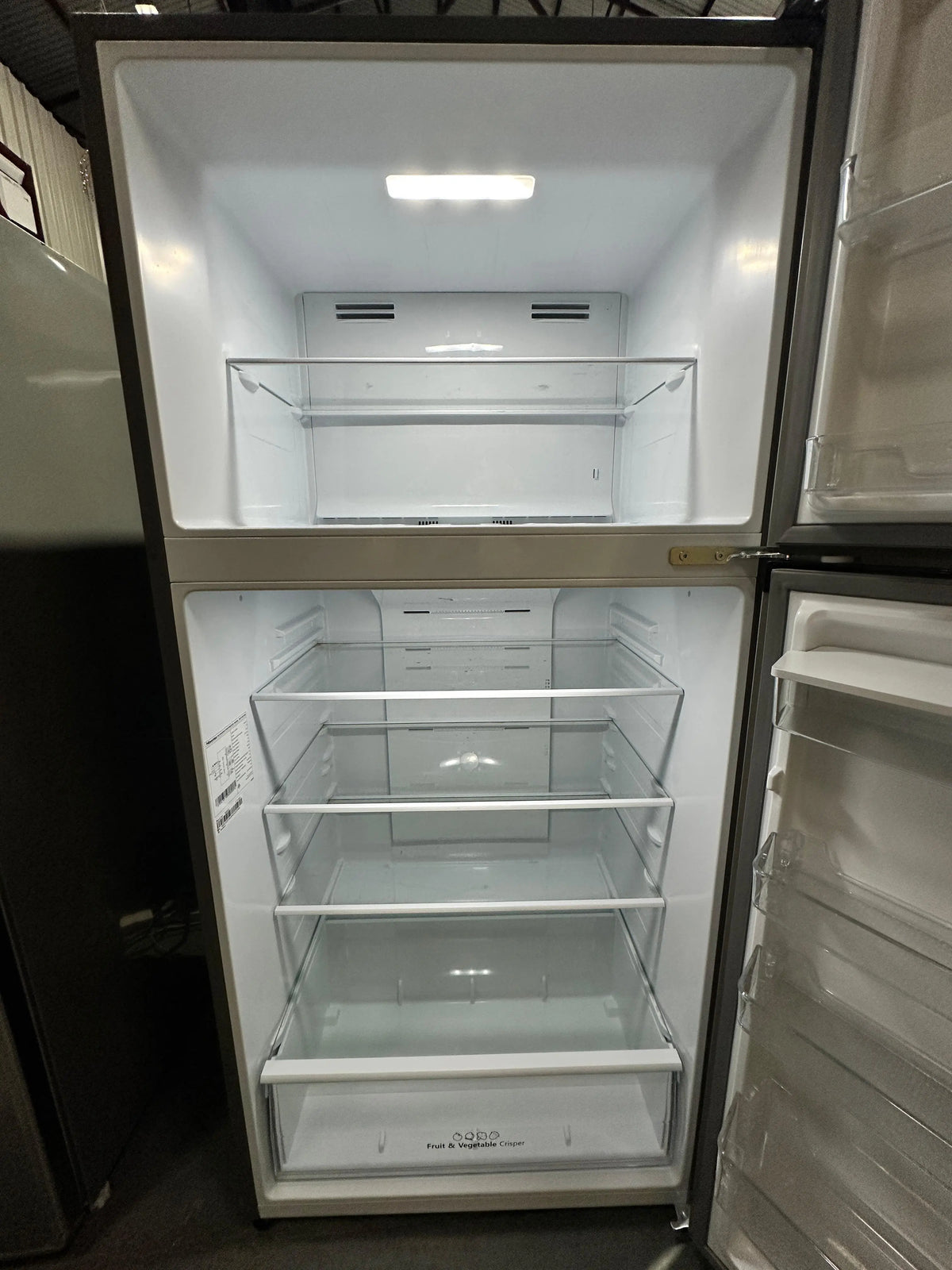 Hisense 496L Top Mount Refrigerator with Water Dispenser – Near New | ADELAIDE