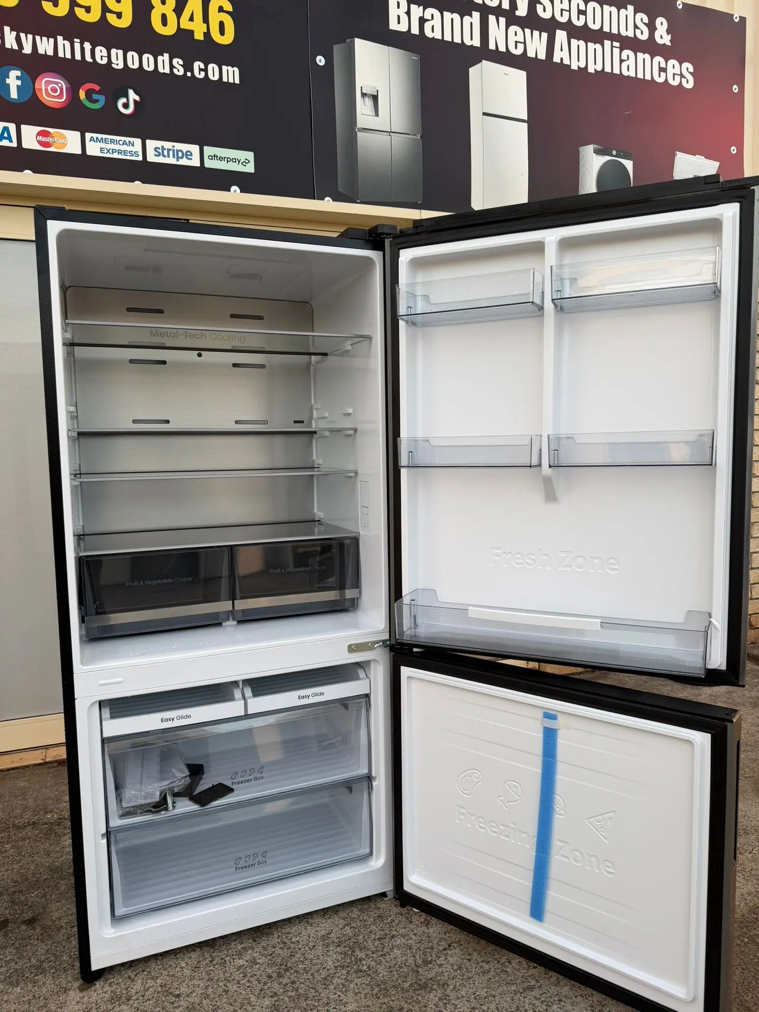 Hisense 503L Bottom Mount Fridge Freezer – Like New | BRISBANE