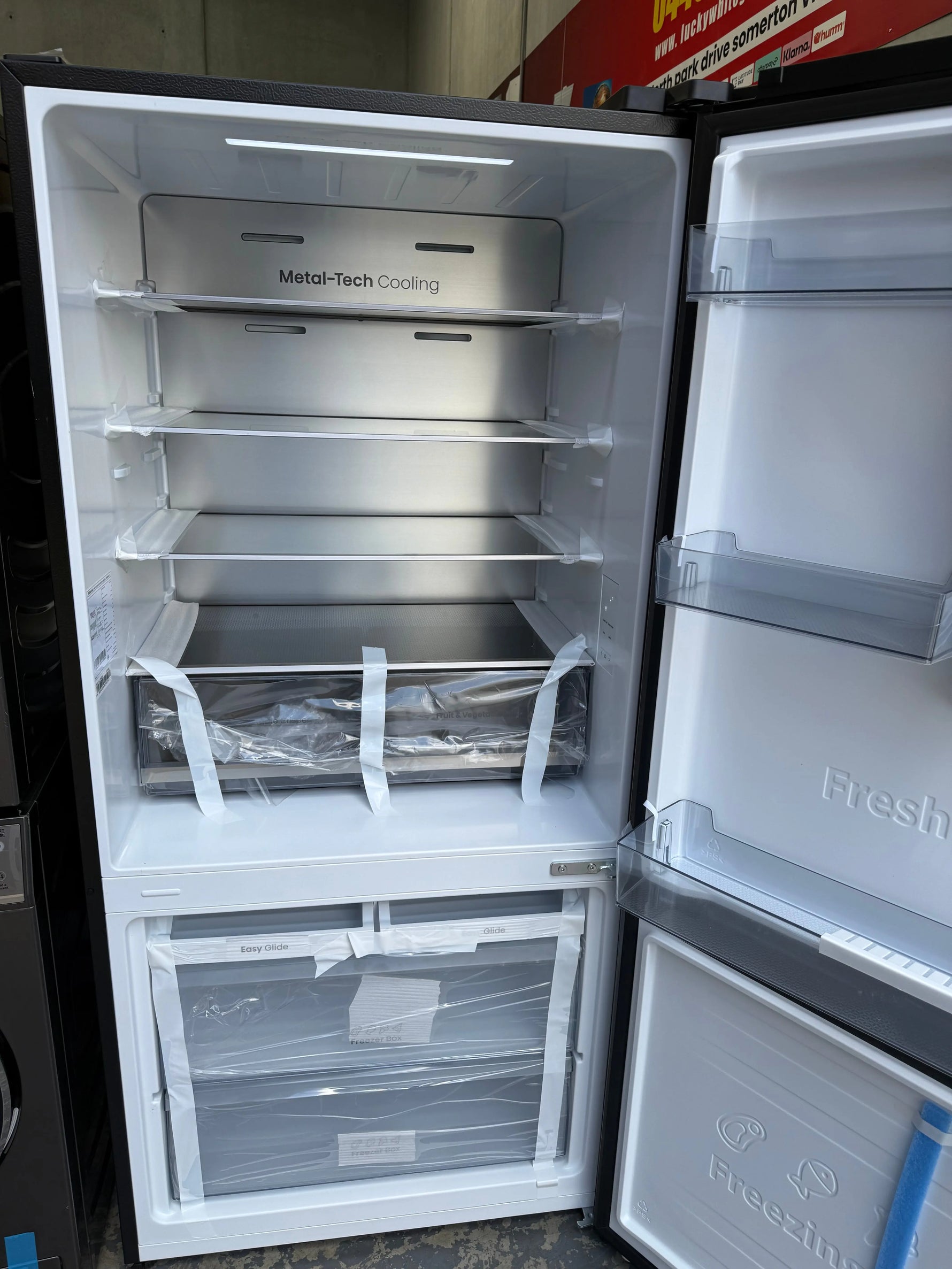 Hisense 503L Bottom Mount Fridge – Fisher & Paykel 11kg Front Load Washer-Fisher & Paykel 9kg Heat Pump Dryer | MELBOURNE