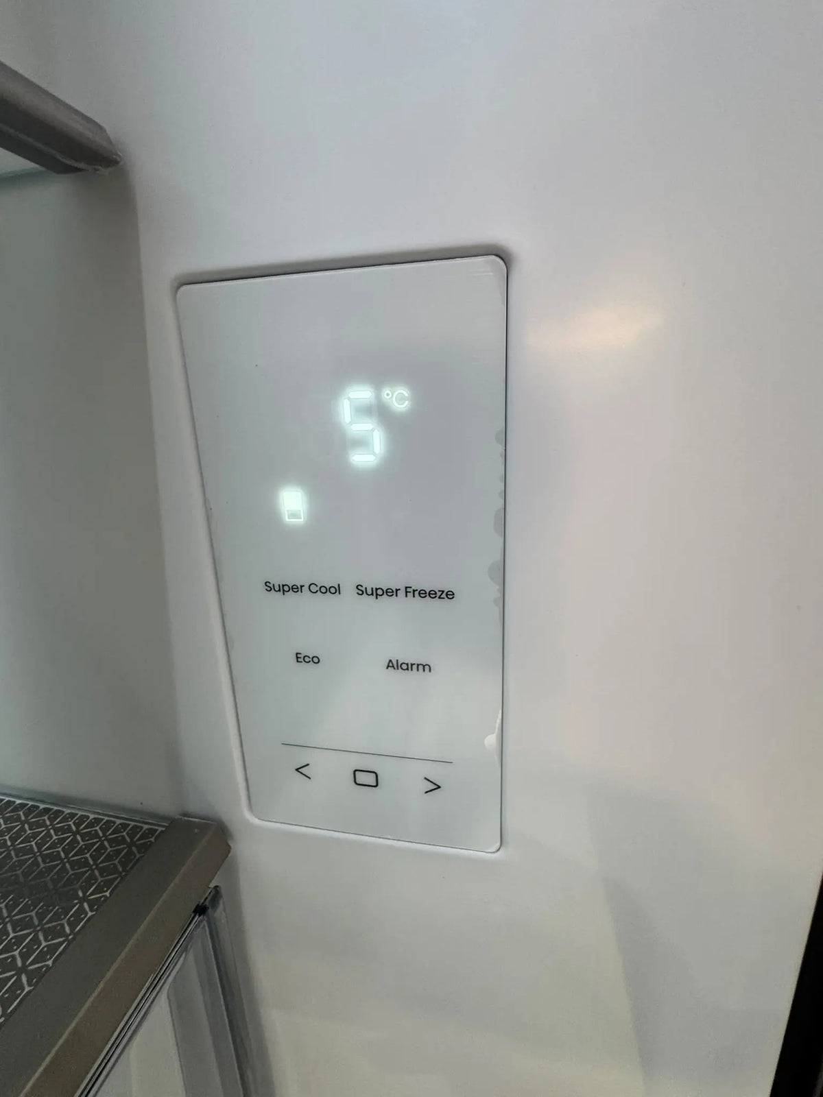 Hisense 503L Bottom Mount Refrigerator Freezer – Factory Second | PERTH