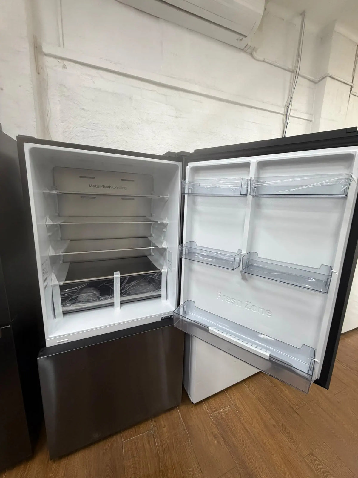 Hisense 503L Bottom Mount Refrigerator – Factory Second | RESERVOIR