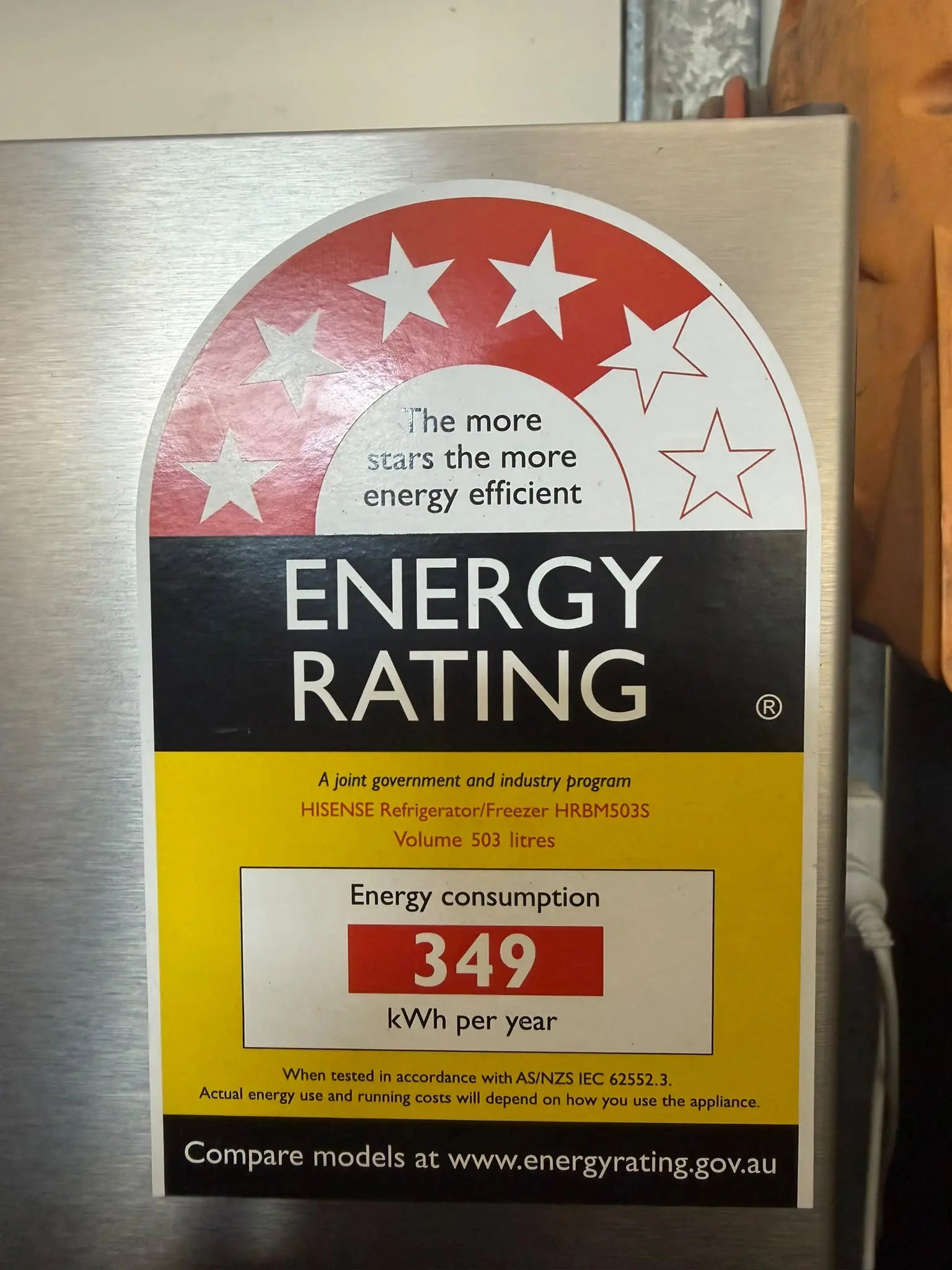 Hisense 503L Fridge Freezer – Refurbished