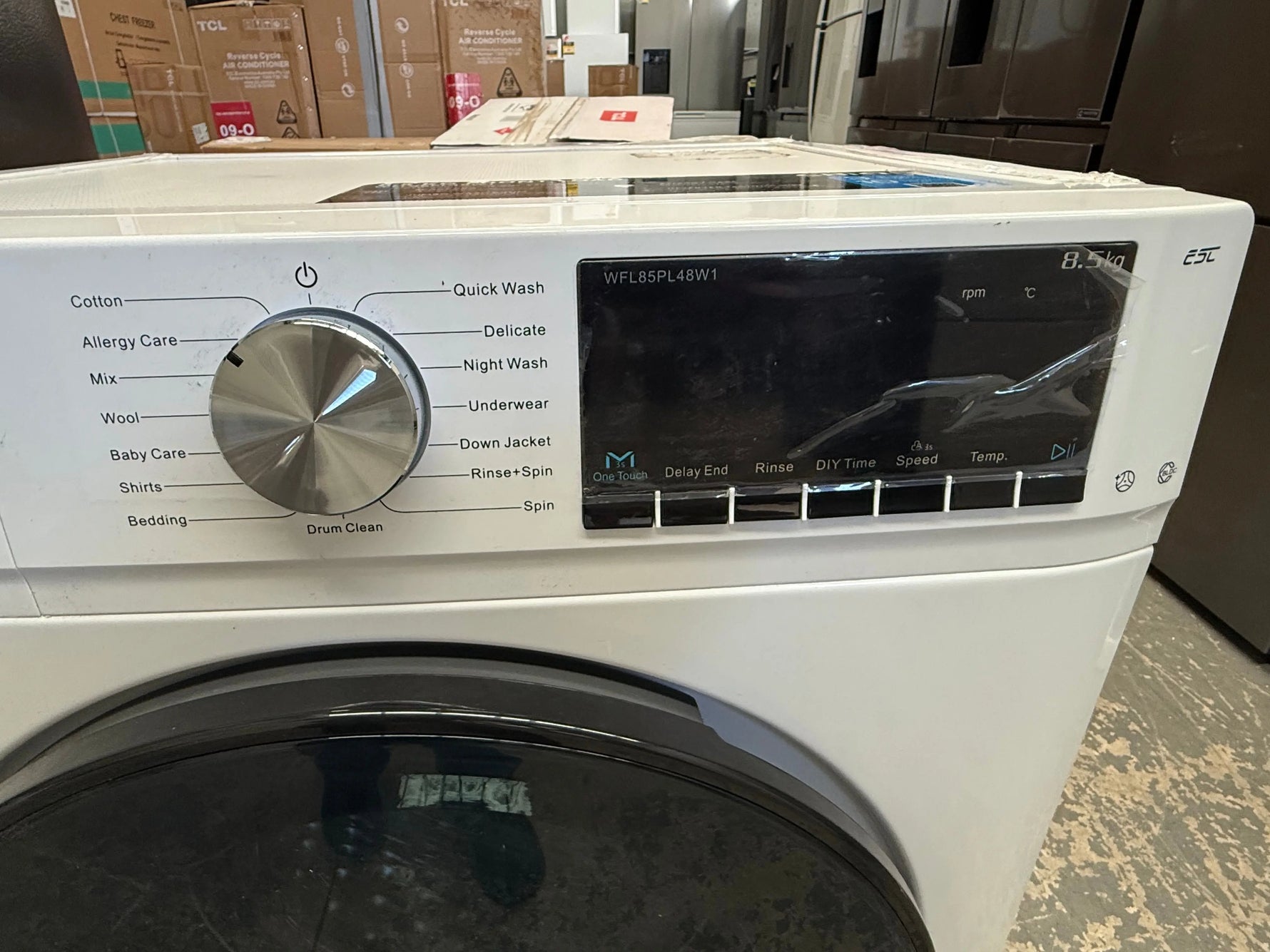 Hisense 503L Fridge + ChiQ 8.5kg Front Load Washing Machine Bundle – HRBM503E & WFL85PL48W1 | MELBOURNE