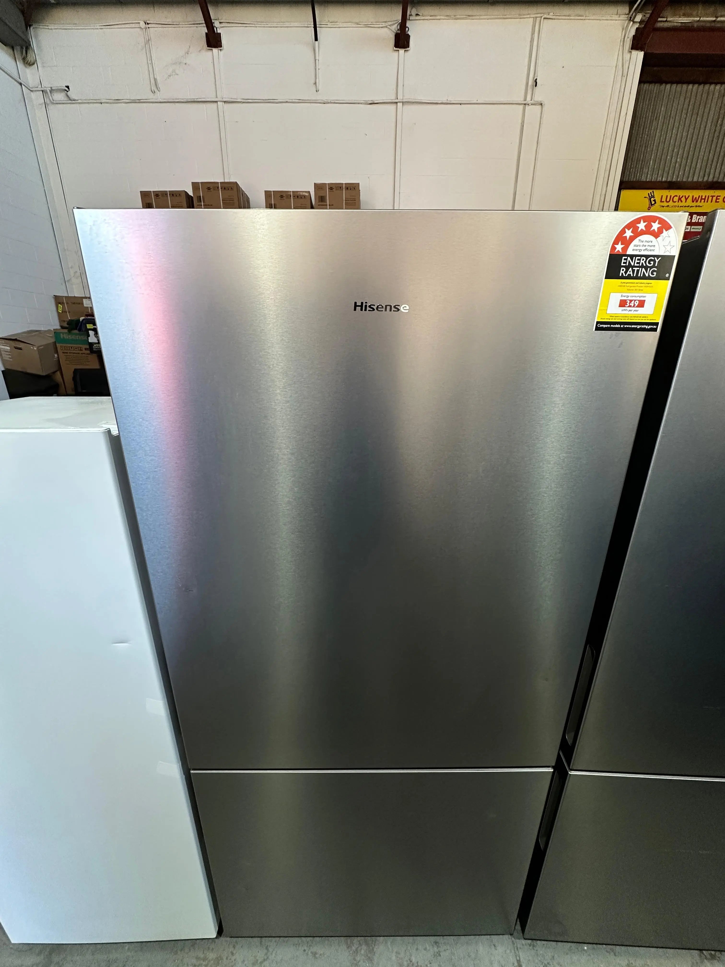 Hisense 503L Near-New Bottom Mount Fridge Freezer