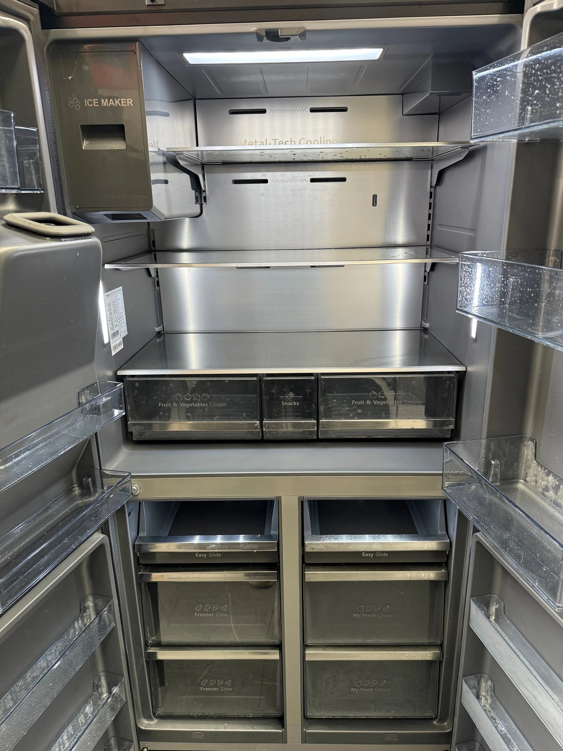 Hisense 586L French Door Fridge – Refurbished | HRCD586TBW (Titan Black) | MELBOURNE