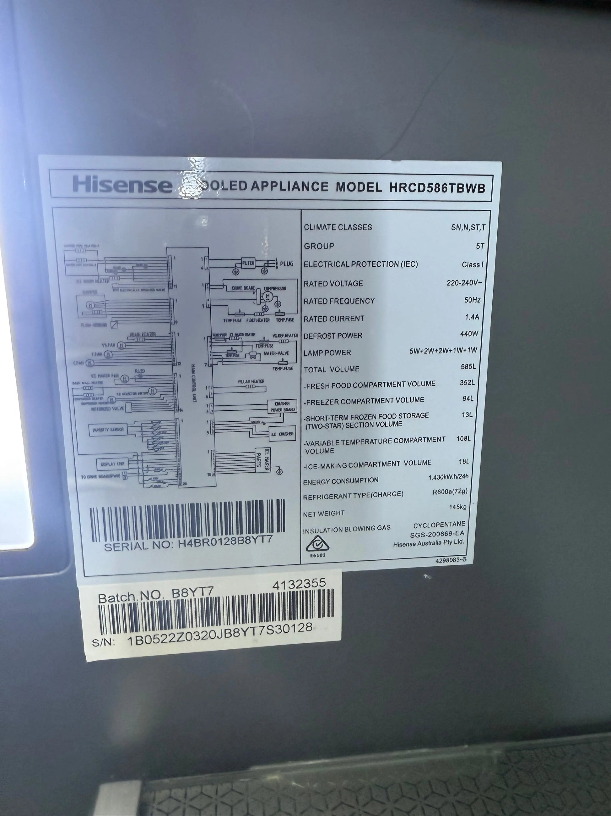 Hisense 586L French Door Fridge – Refurbished | HRCD586TBW (Titan Black) | MELBOURNE