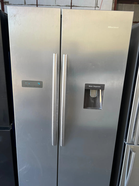 Hisense 624 litres fridge freezer | ADELAIDE