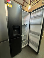 Hisense 632L Side by Side Fridge Freezer – Near New Condition | ADELAIDE