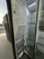 Hisense 632L Side by Side Fridge Freezer (Water Dispenser Only, No Ice Maker) – Refurbished