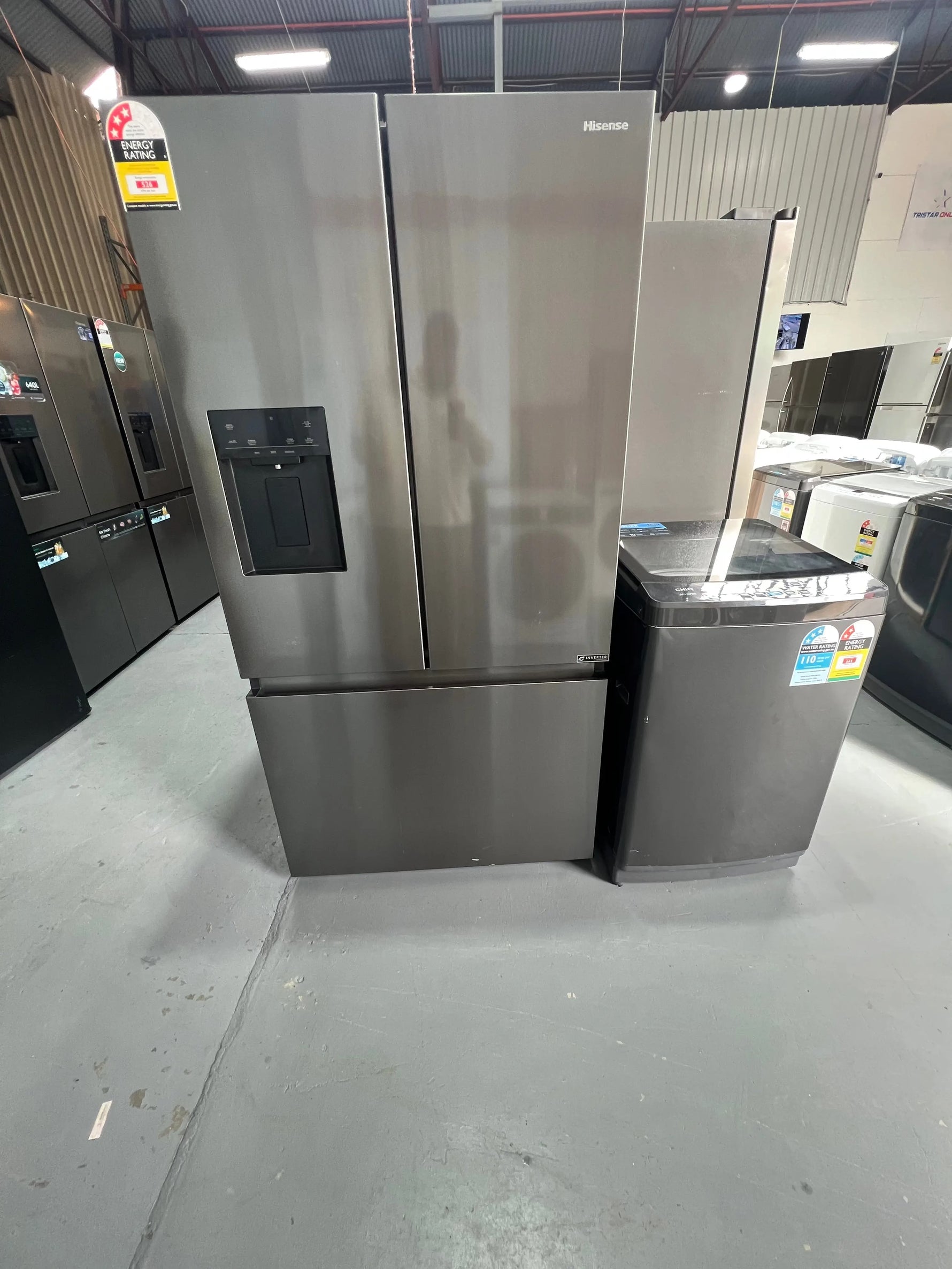 Hisense 634 Litres Fridge Freezer And Chiq 8 Kgs Washing Machine | ADELAIDE