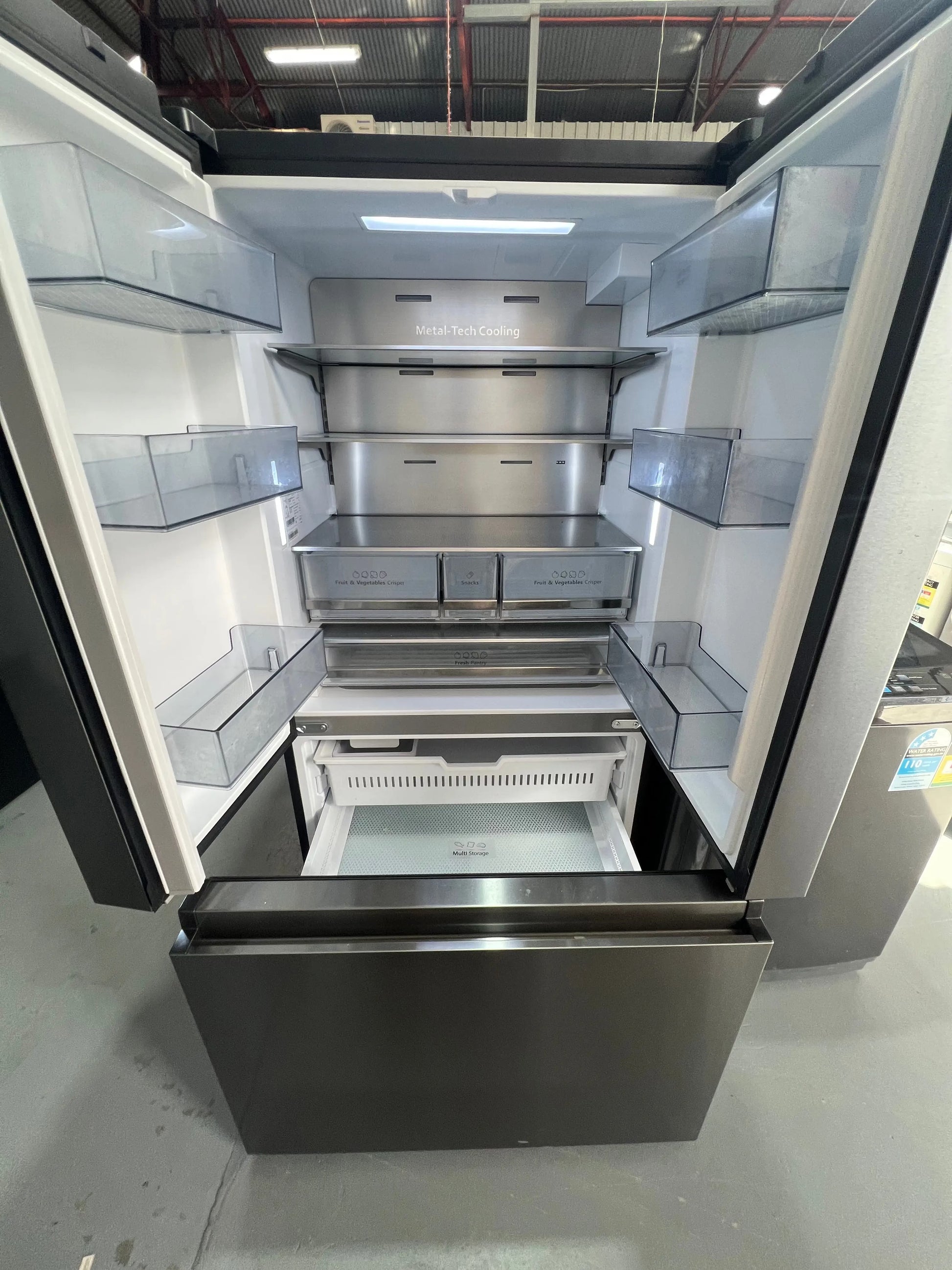 Hisense 634 Litres Fridge Freezer And Chiq 8 Kgs Washing Machine | ADELAIDE