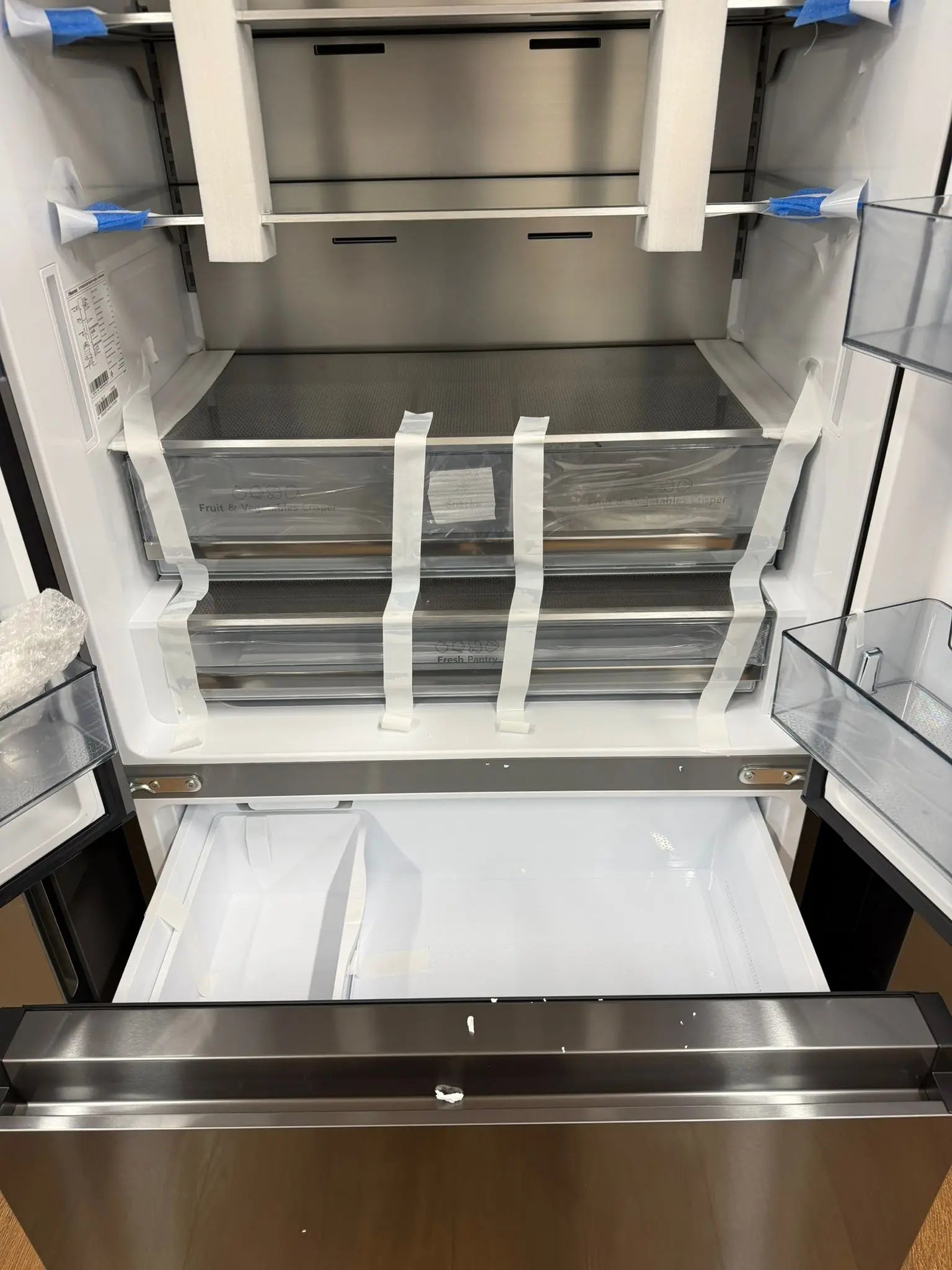 Hisense 634L French Door Refrigerator (Factory Seconds) – HRFD634BW | Reservoir