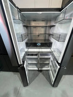 Hisense 640 Litres Fridge Freezer | ADELAIDE