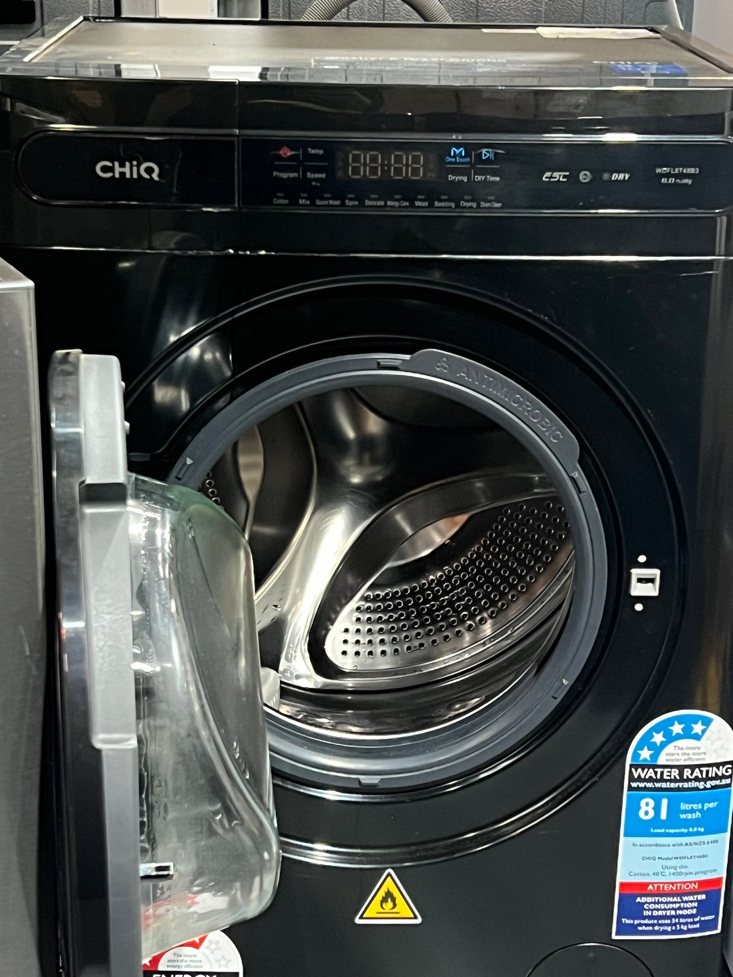 Hisense 640 Litres Fridge Freezer And Chiq 8kgs Washing Machine | ADELAIDE