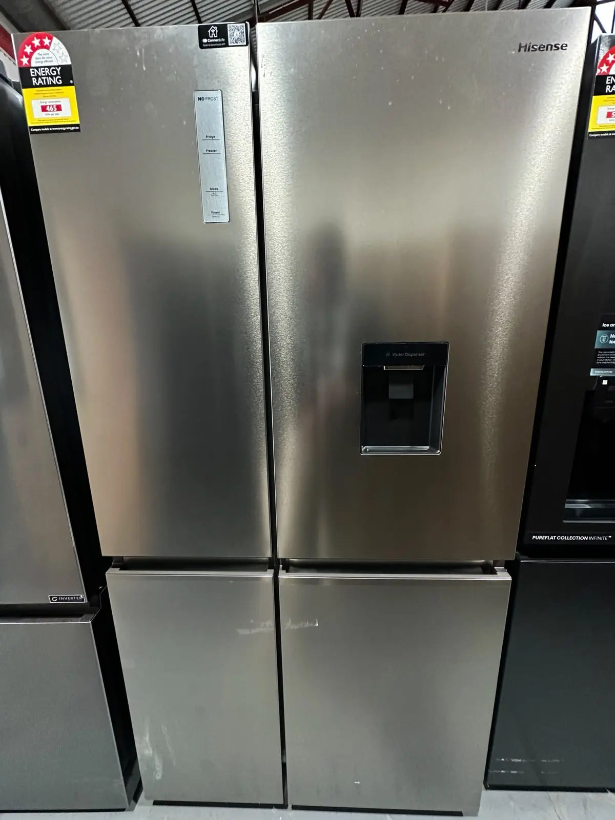 Hisense 649L Side by Side Fridge Freezer (Refurbished)
