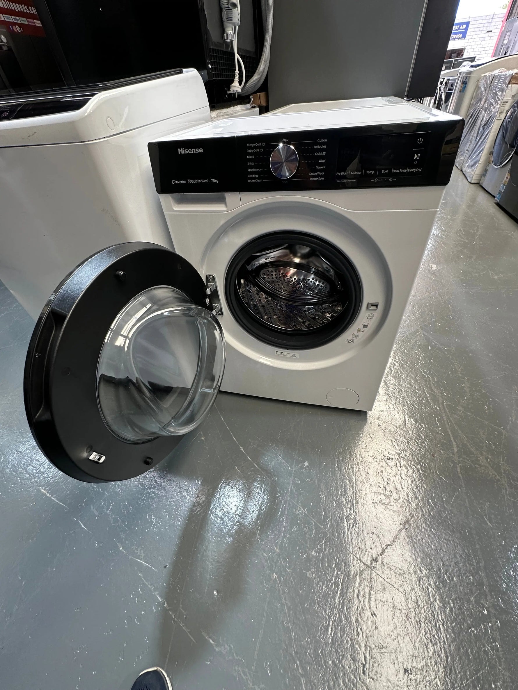 Hisense 7.5 kg front loader washer | SYDNEY