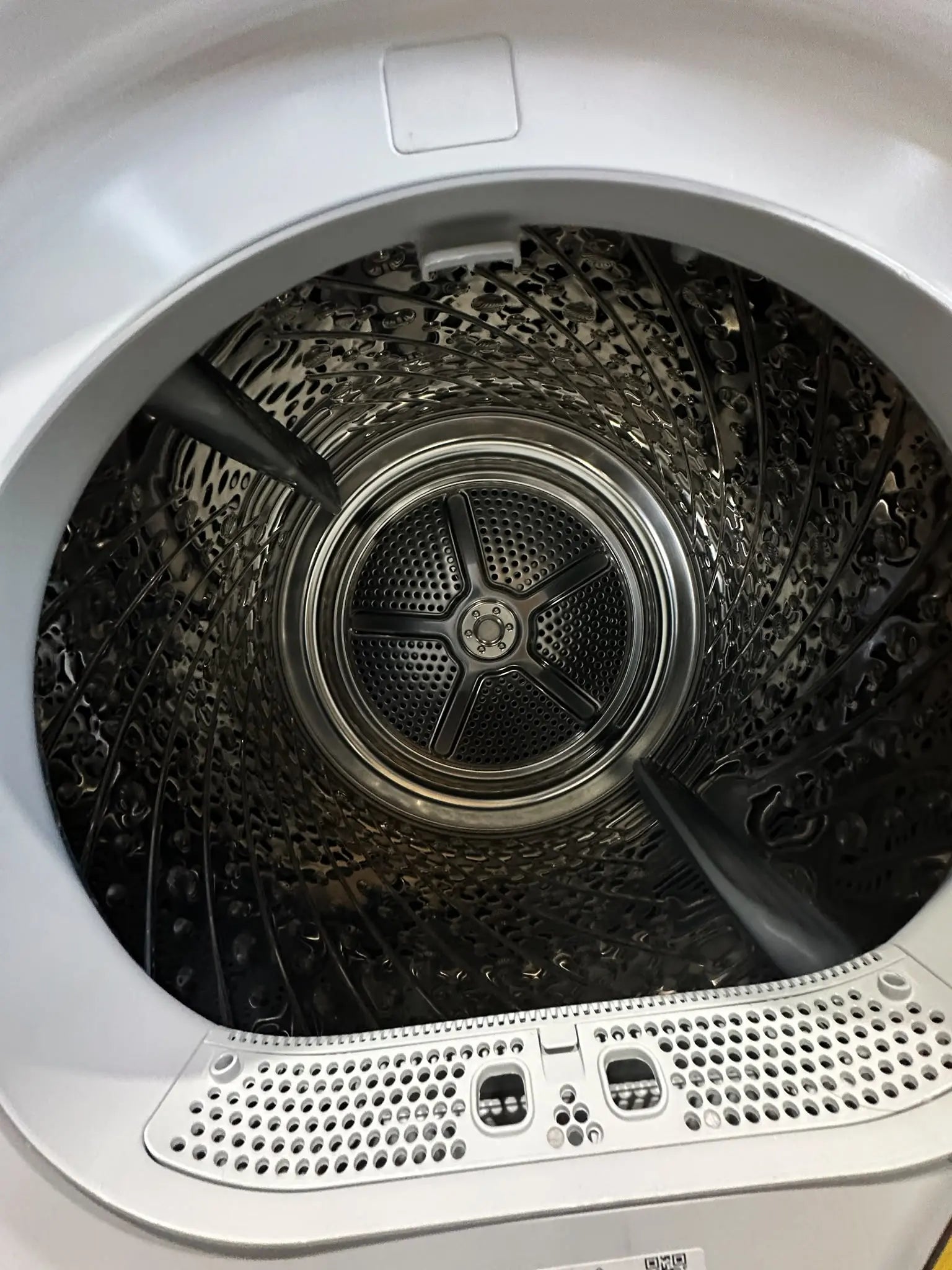 Hisense 9kg Heat Pump Dryer (Refurbished)