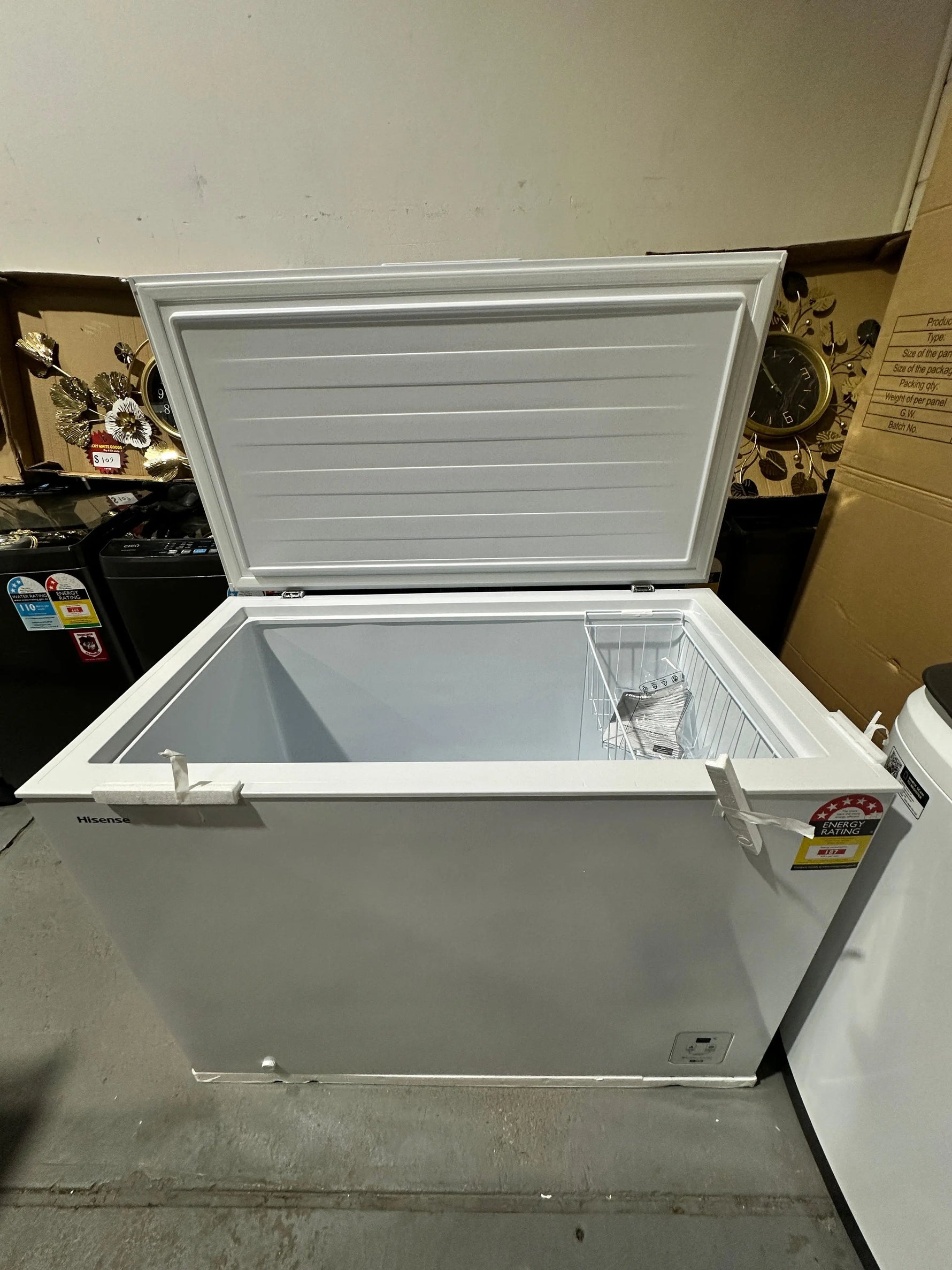 Hisense Chest Freezer HRCF301 – Factory Second | ADELAIDE